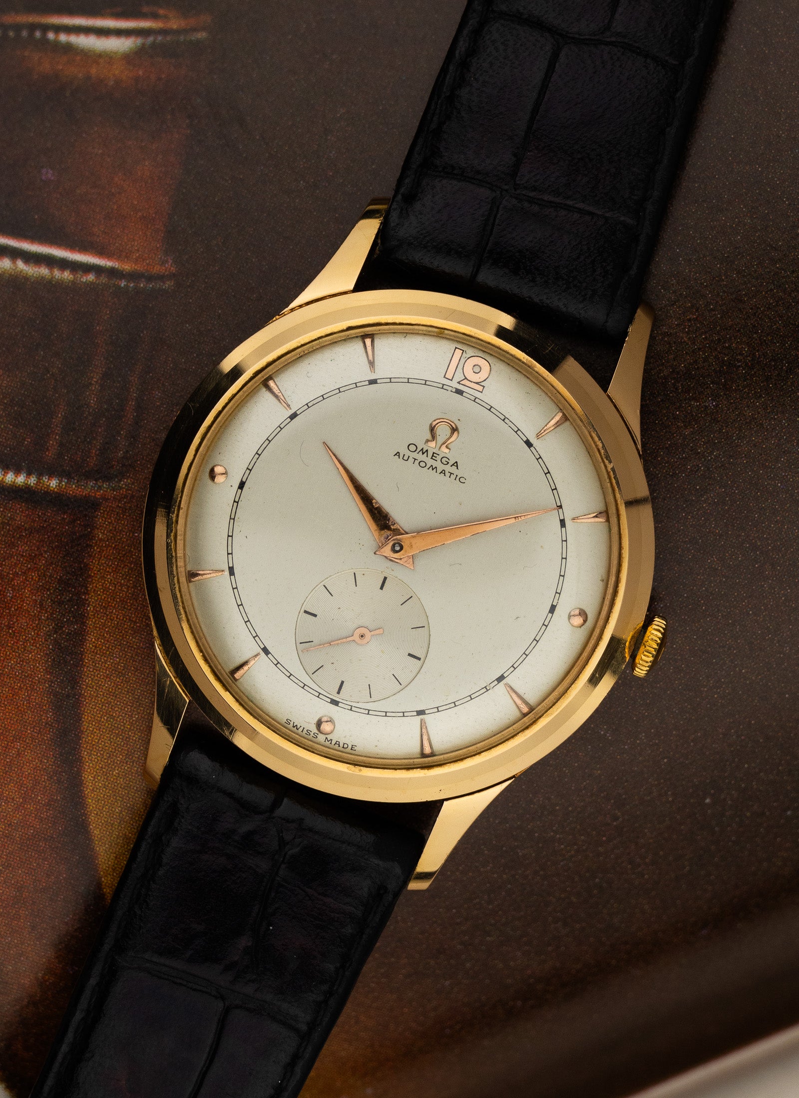 1948 18K Omega Trésor Sub Second Bumper cal. 332 Serviced