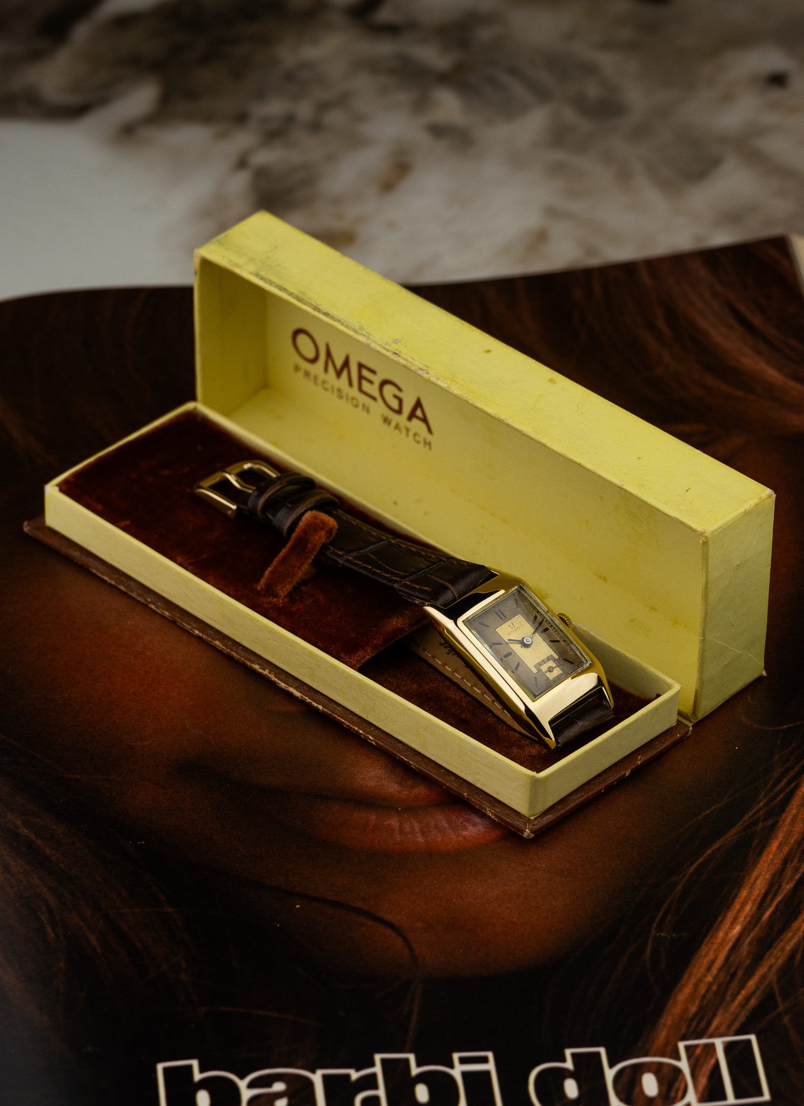 1940s 14K Omega Tank Art Deco Dial Serviced Box