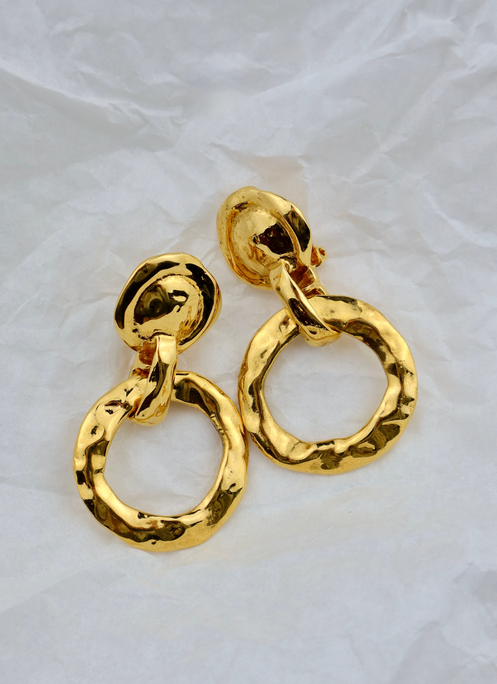 Yves Saint Laurent - pozłacane klipsy obręcze