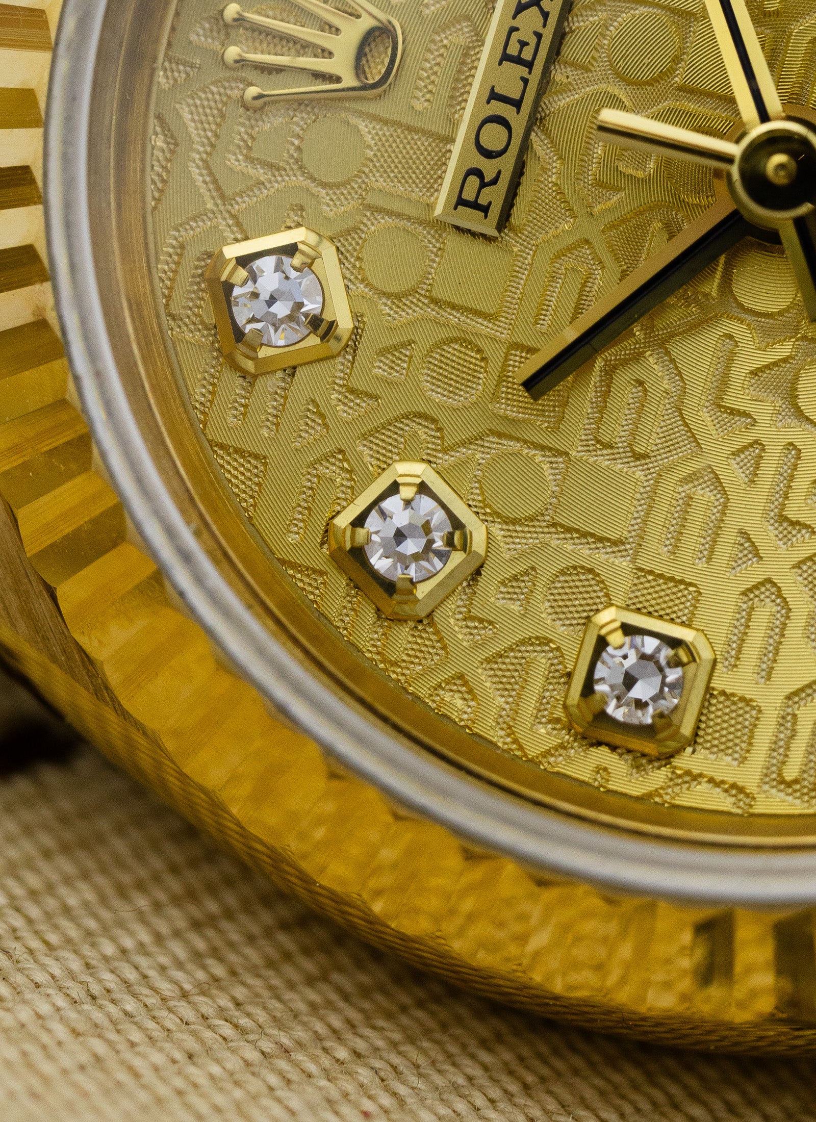 1987 18K Lady Rolex Datejust Diamonds Anniversary Dial 69178 Box