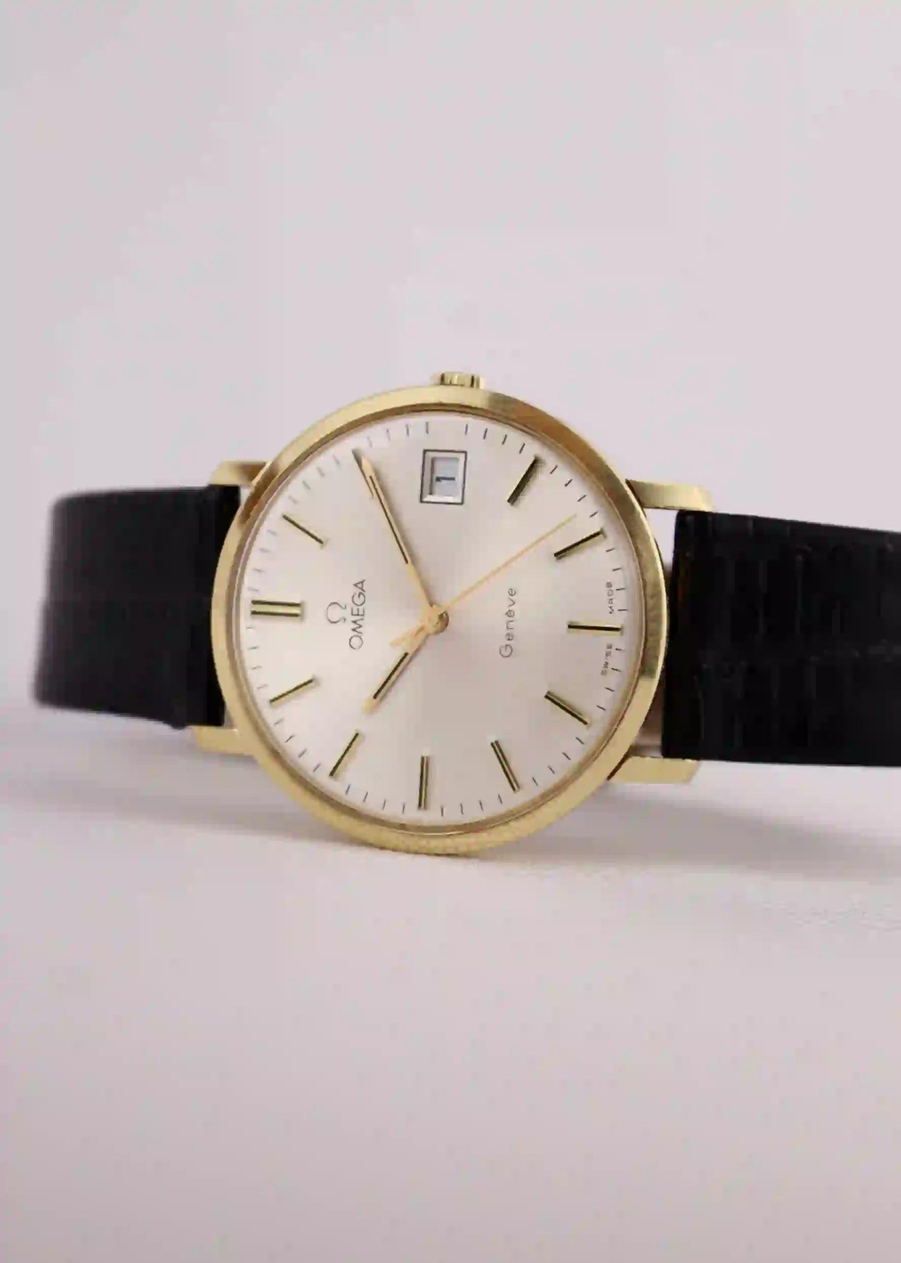 1974 14K Omega Geneve 132.9051 cal. 1030