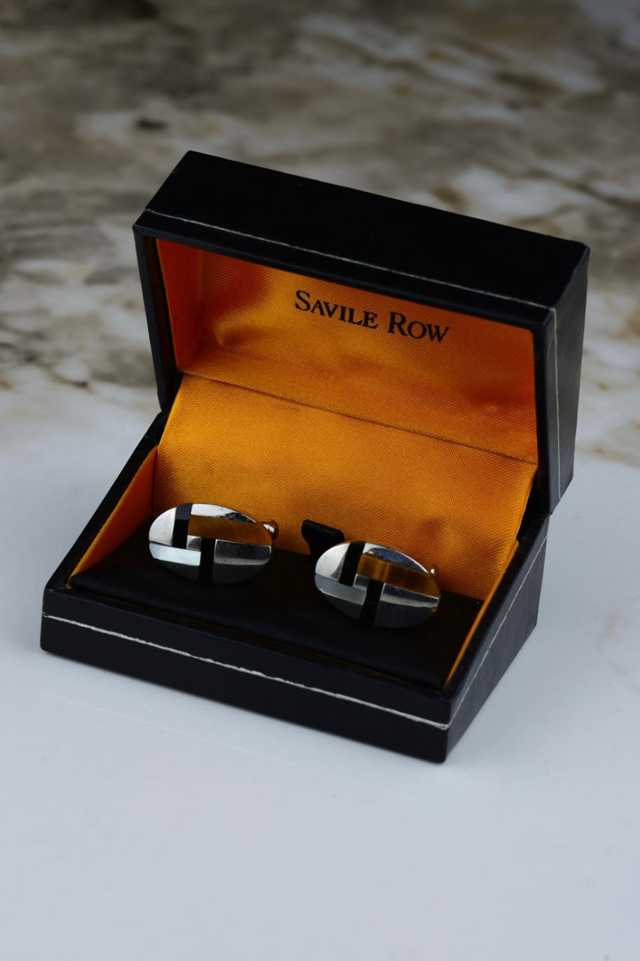 Savile Row – stalowe spinki do mankietów z czarnym i brązowym akcentem (S50)