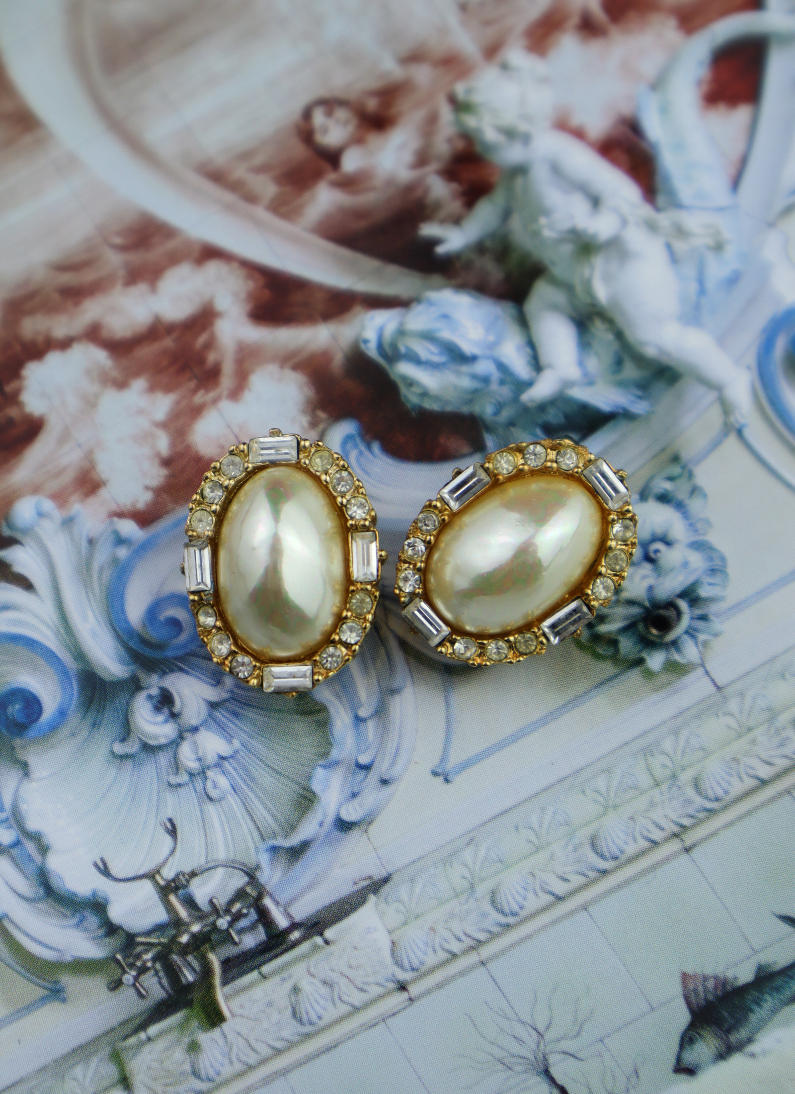 Christian Dior - klipsy z kryształkami i faux pearls