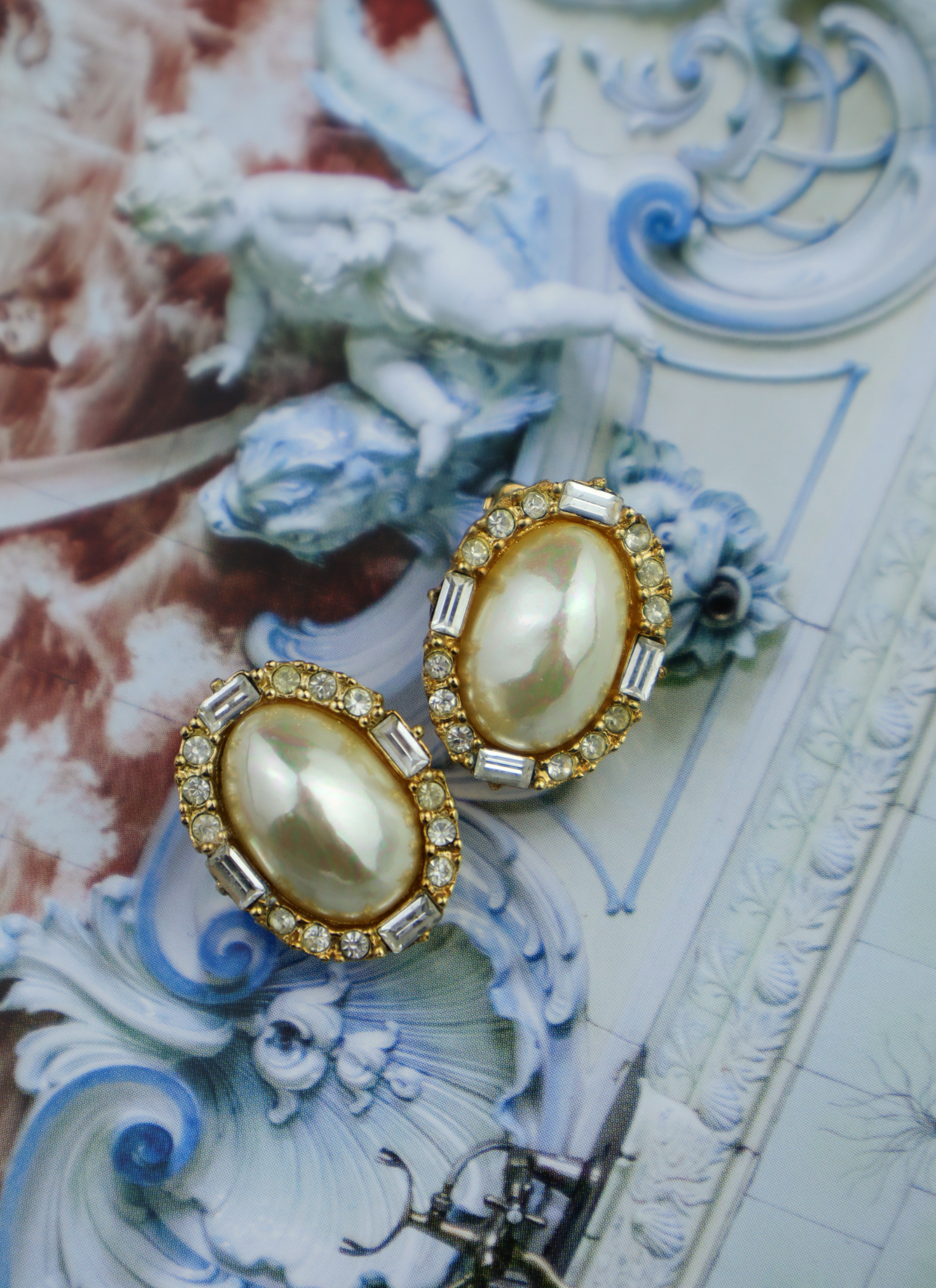 Christian Dior - klipsy z kryształkami i faux pearls