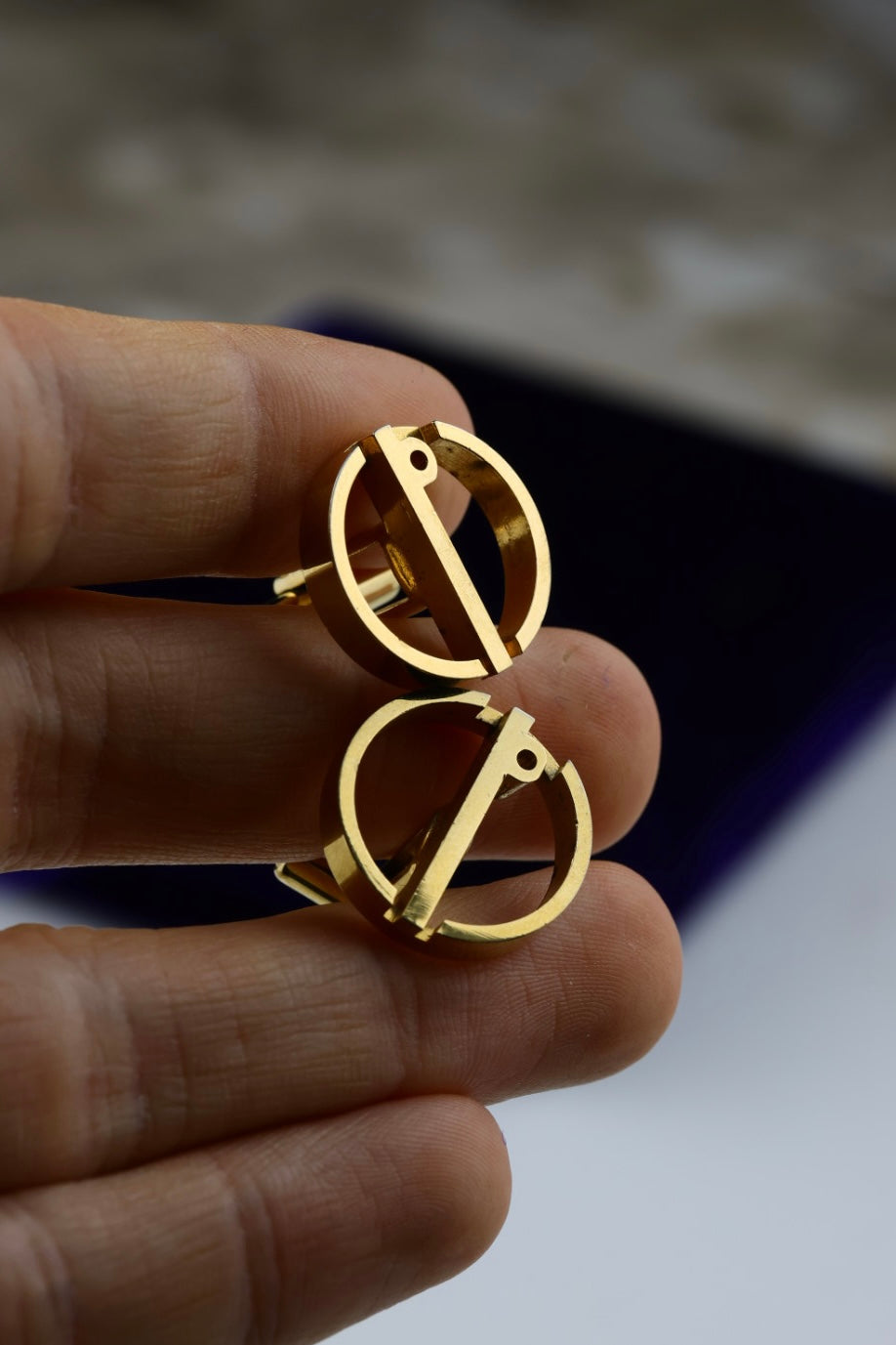 Dunhill – spinki w kształcie logo, pozłacane, oryginalne niebieskie pudełko (S40)