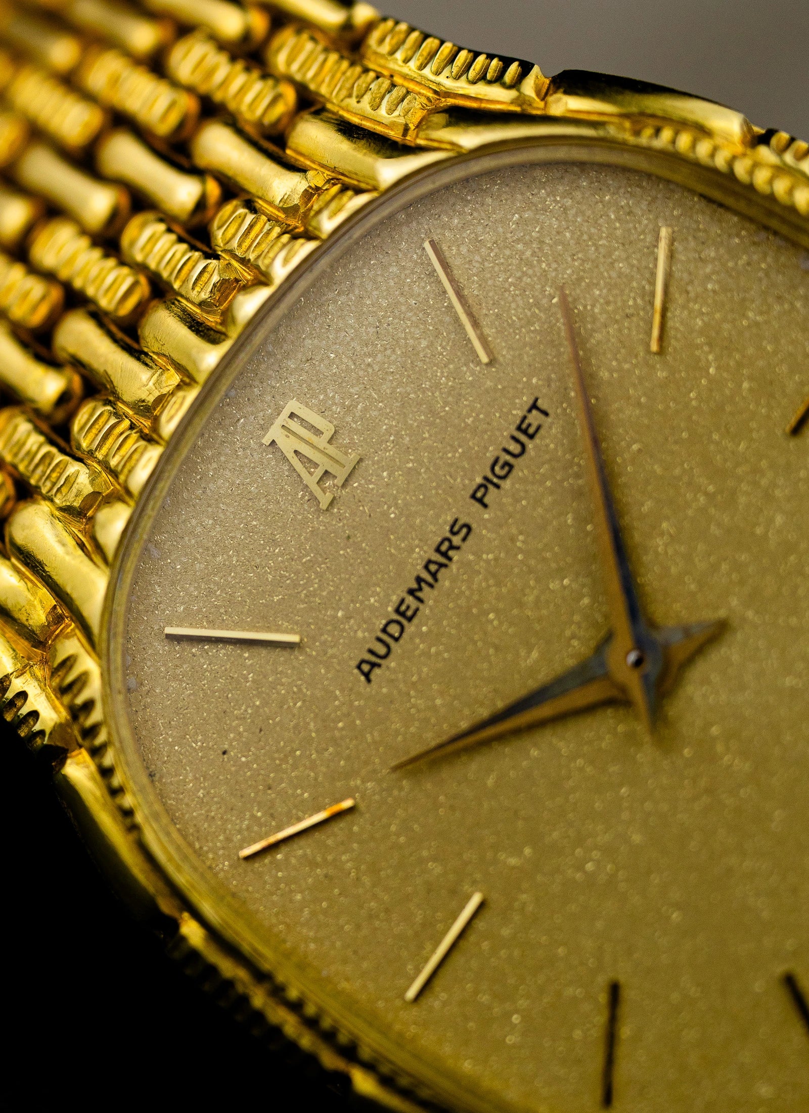 1989 Audemars Piguet Cobra 4552/664 Full Set (ON HOLD)