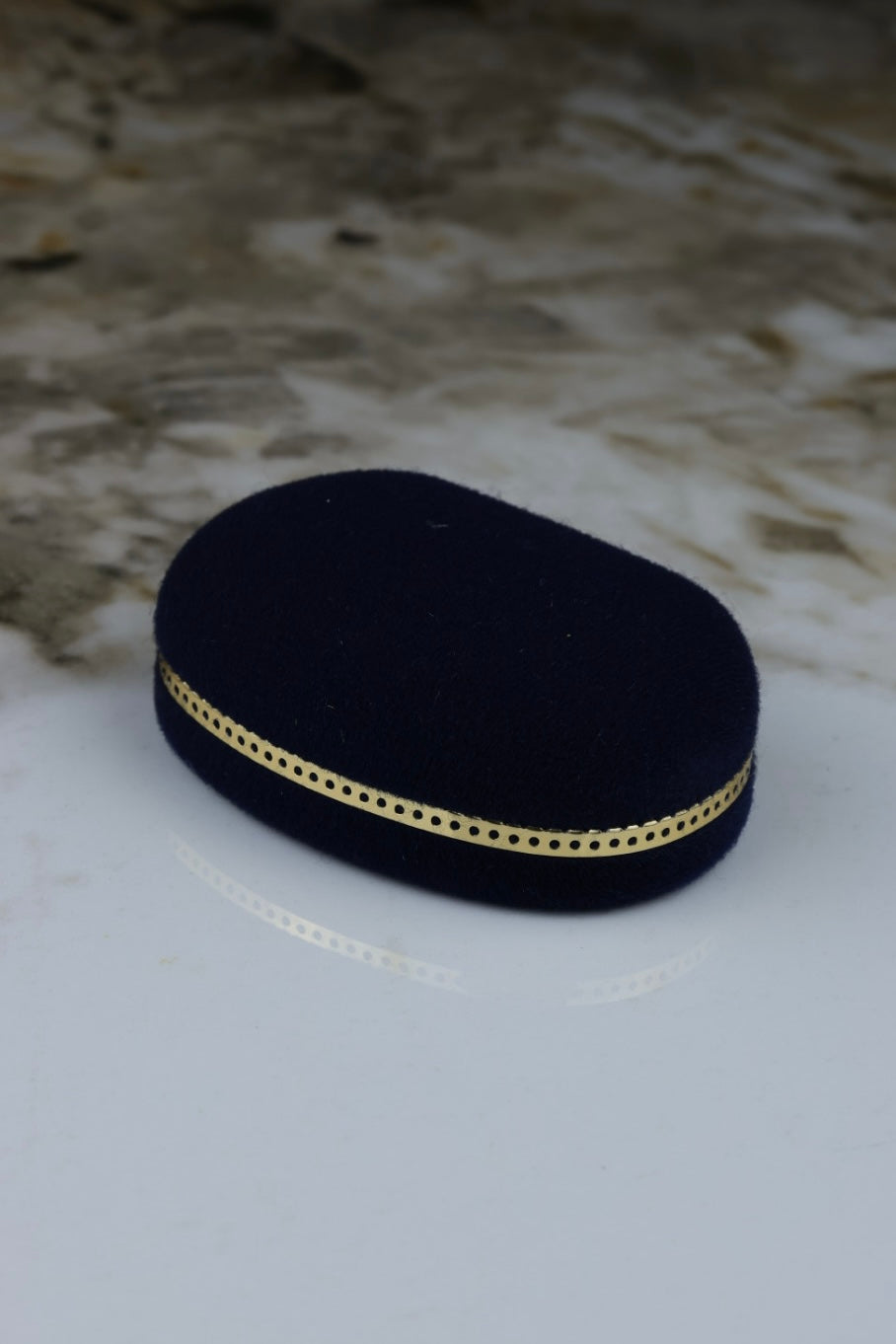 Wedgwood – spinki do mankietów, pozłacane z błękitnym motywem konia Stubbs Horses (S30)