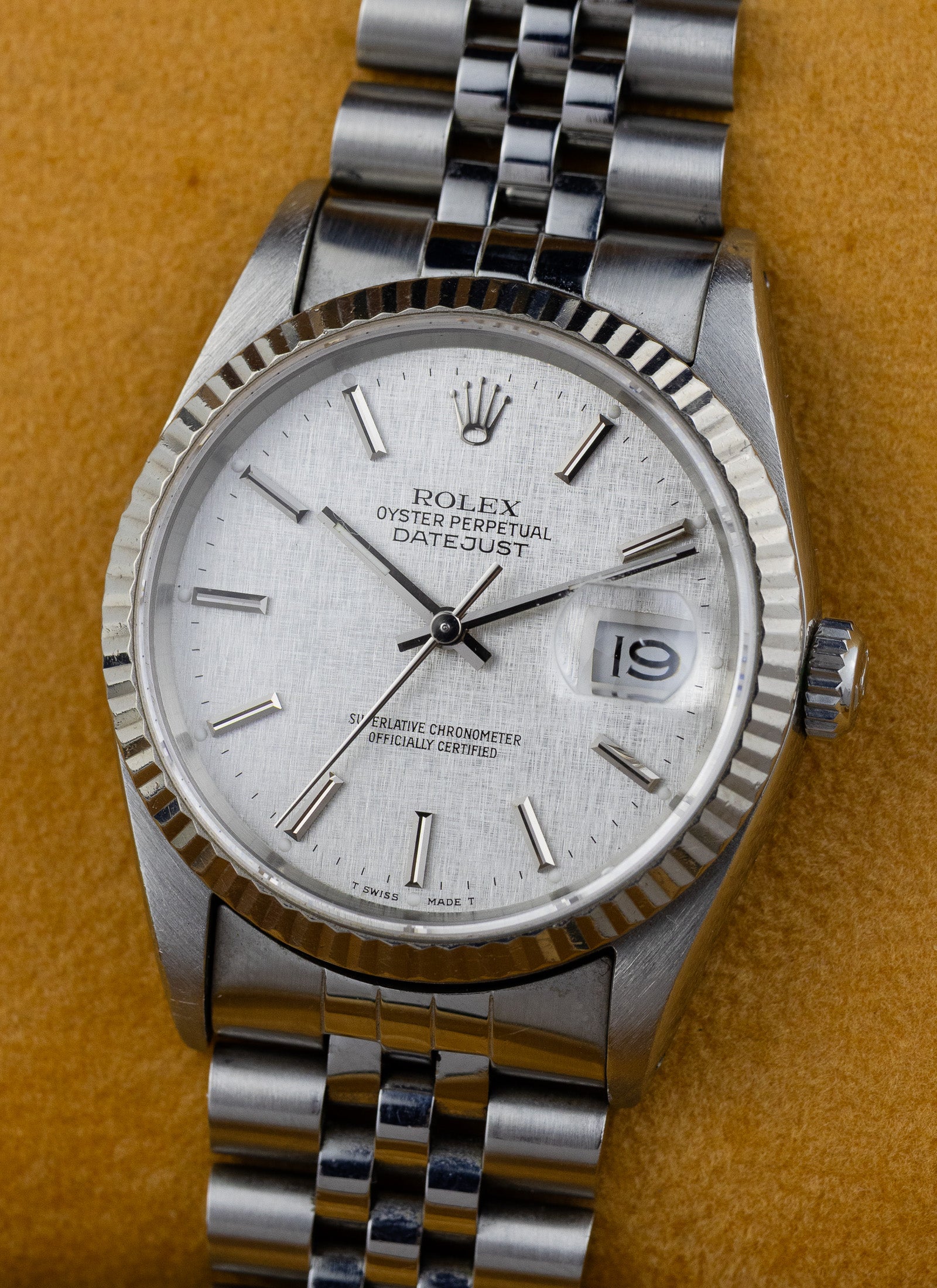 1990 Rolex Datejust Silver Linen Dial 16234 Full Set