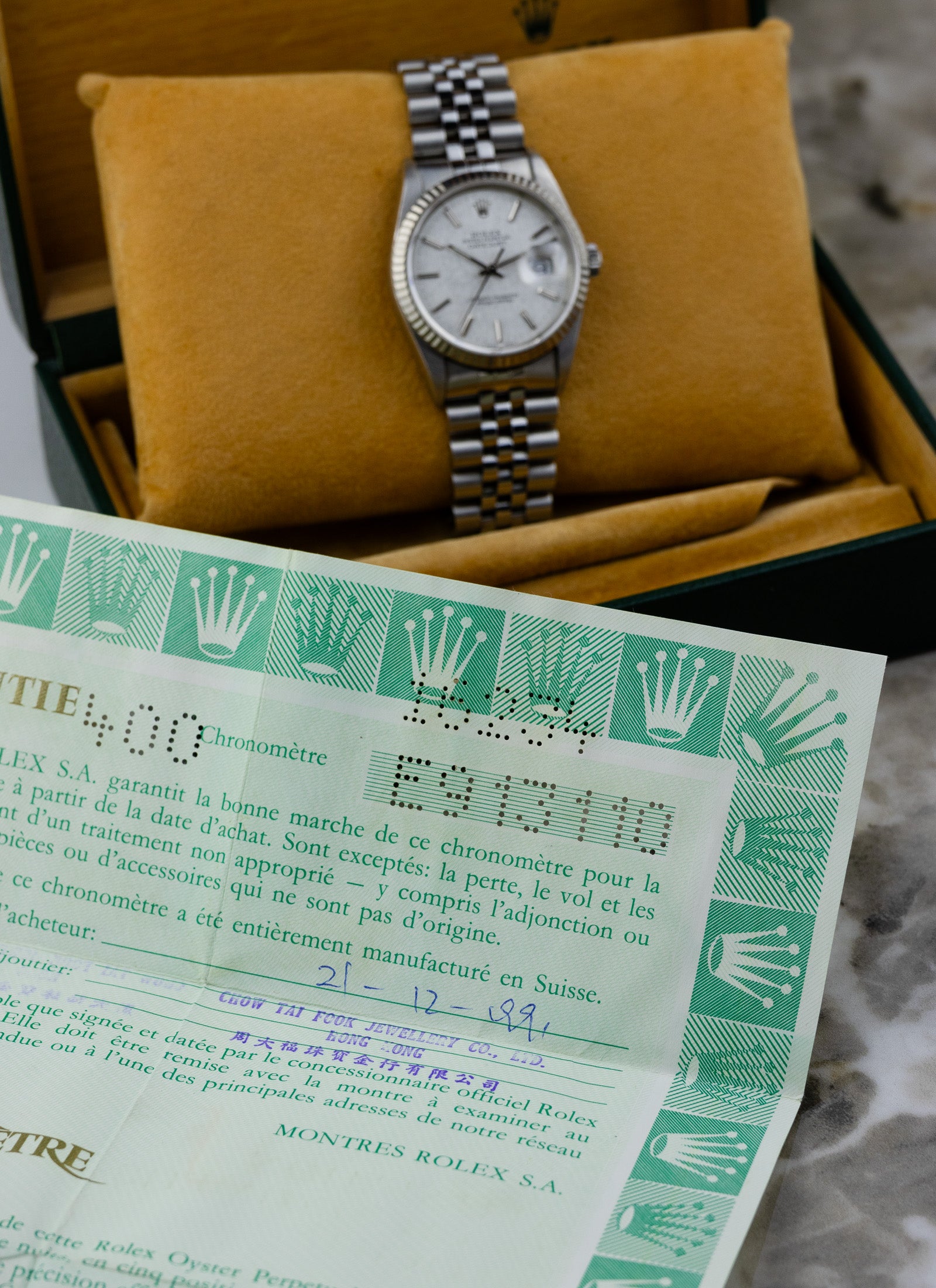 1990 Rolex Datejust Silver Linen Dial 16234 Full Set