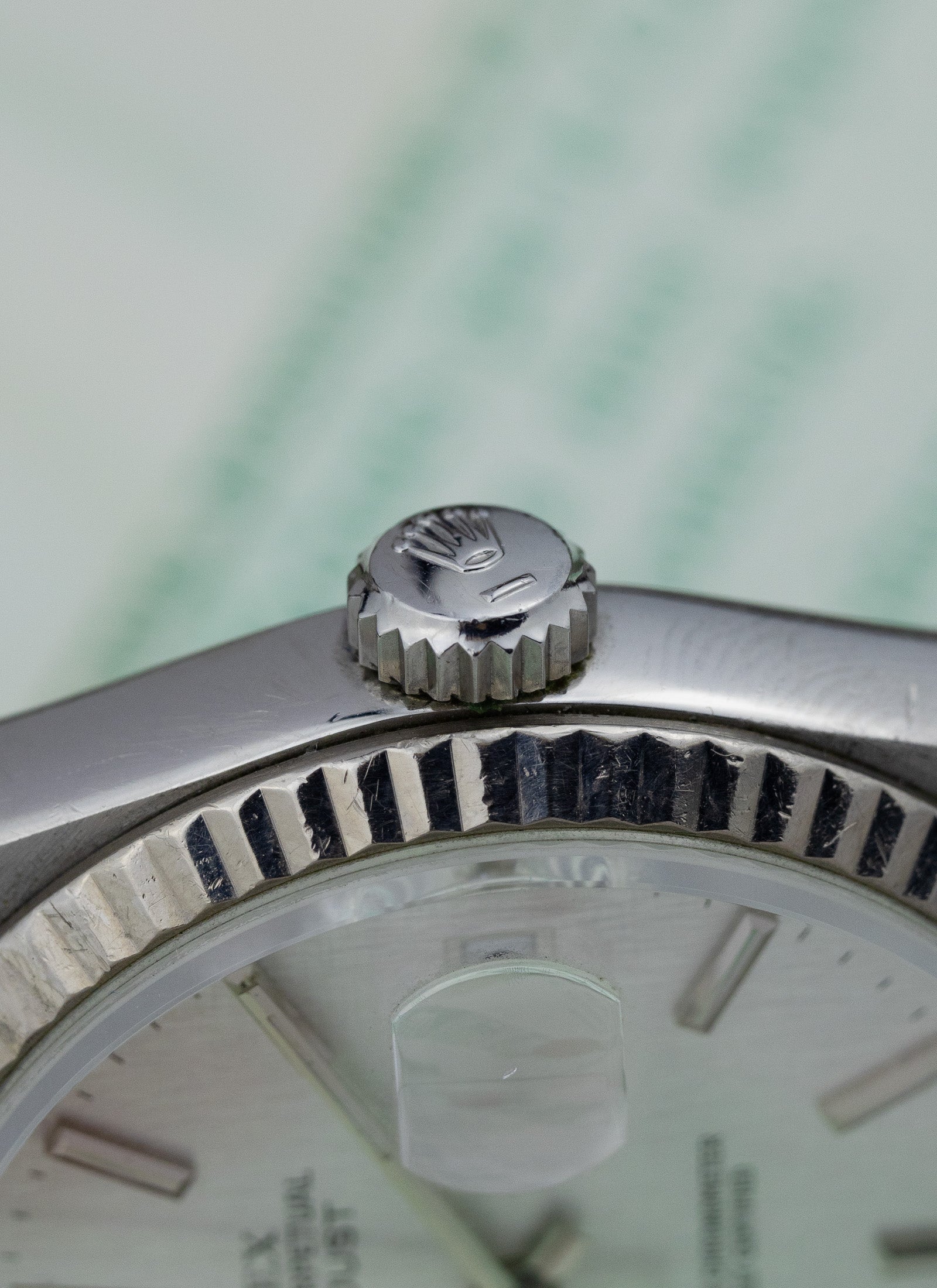 1990 Rolex Datejust Silver Linen Dial 16234 Full Set