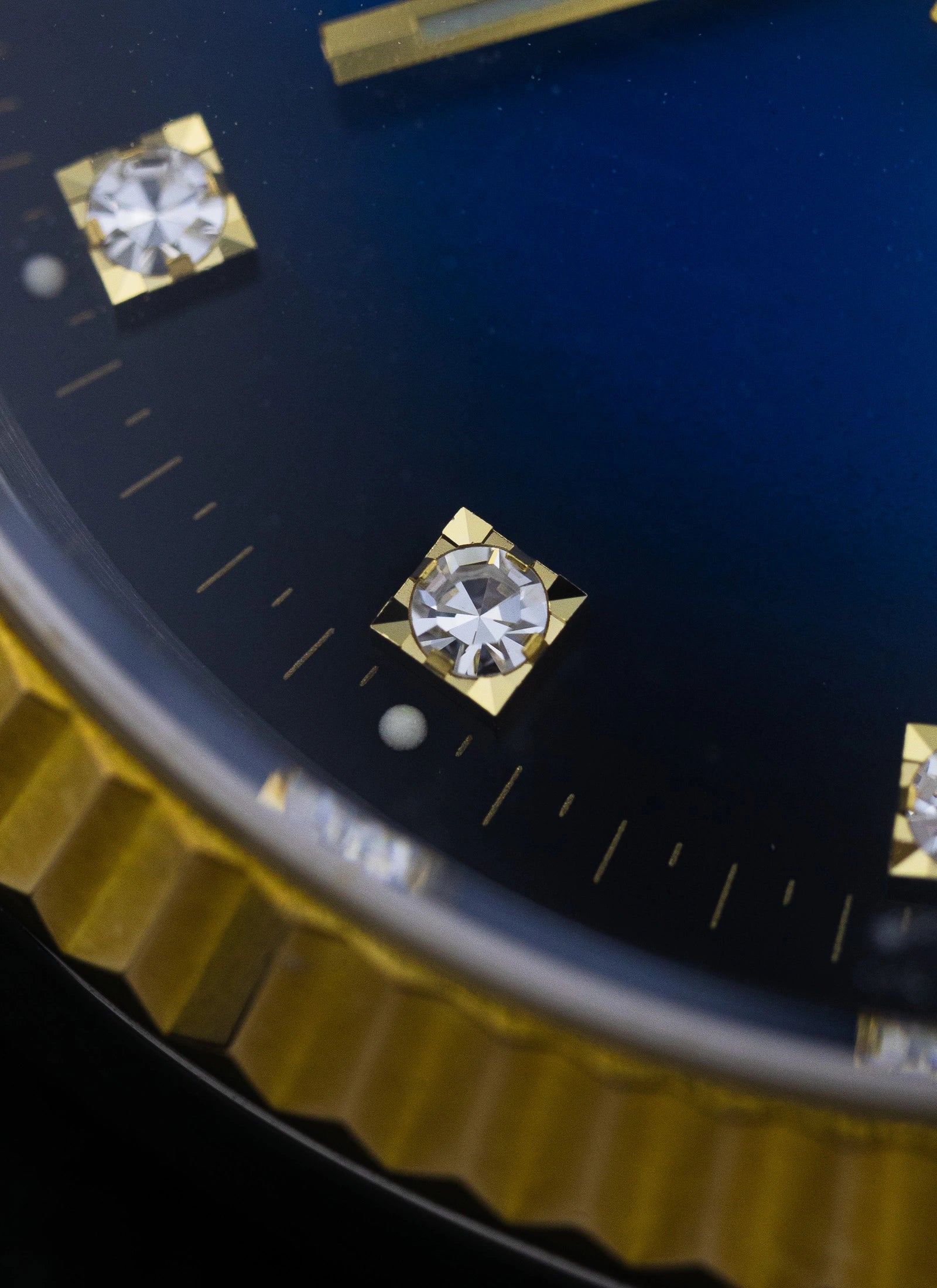 1989 Rolex Datejust 16233 Blue Vignette Diamond Dial Full Set