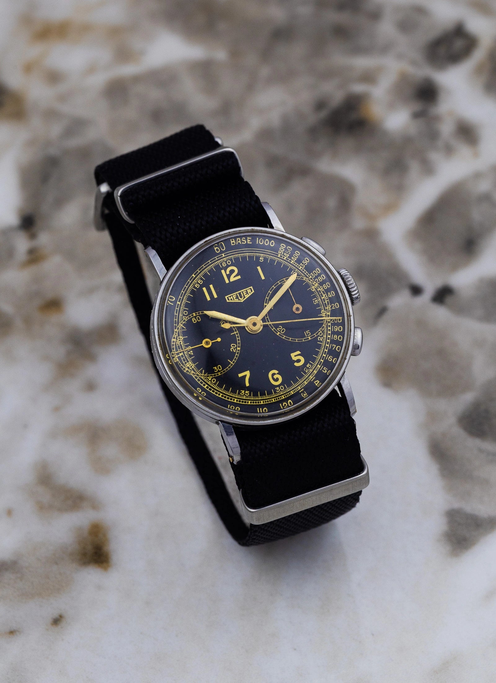 1940s Heuer Big Eyes 2402 Landeron 13