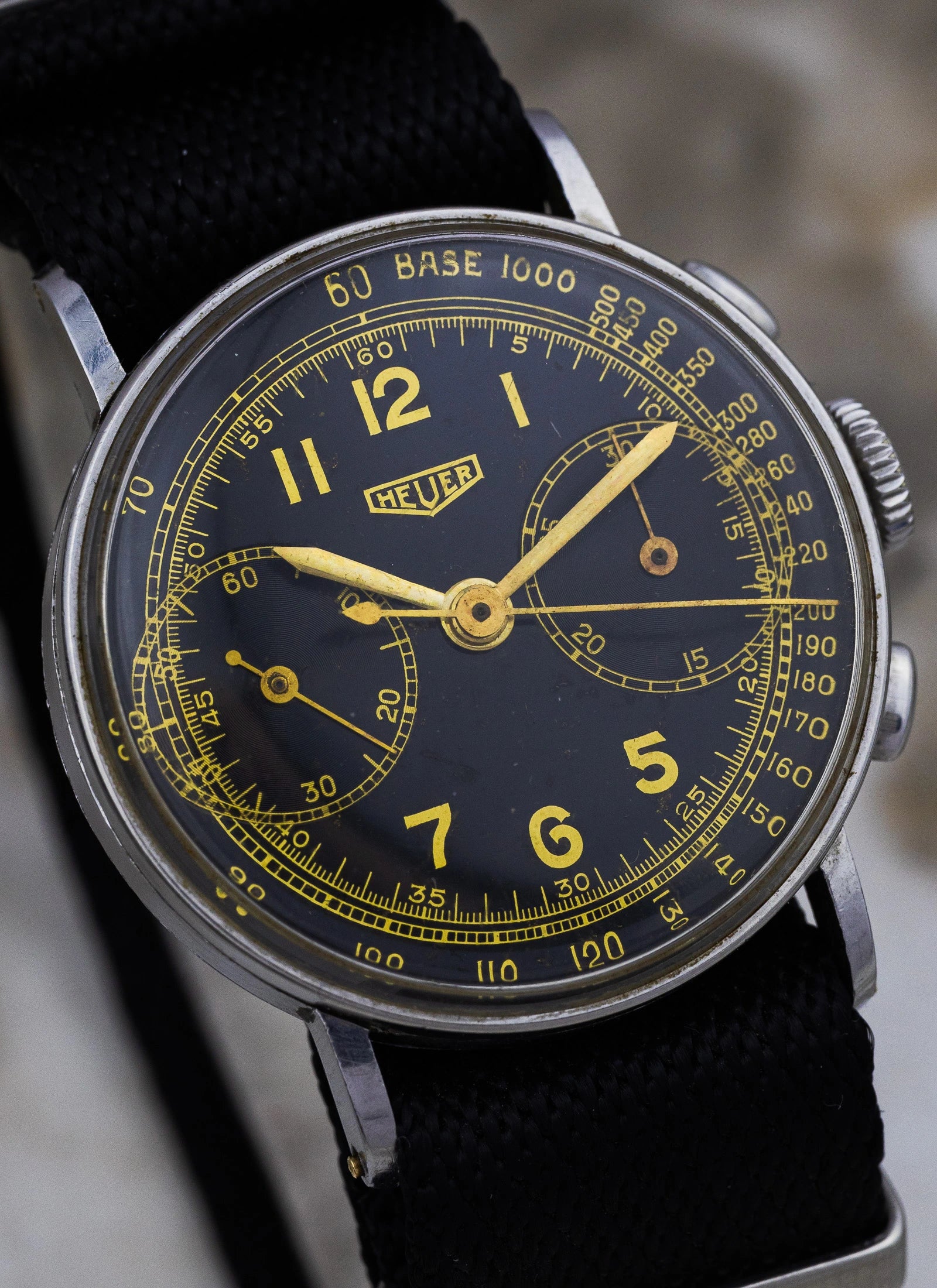 1940s Heuer Big Eyes 2402 Landeron 13