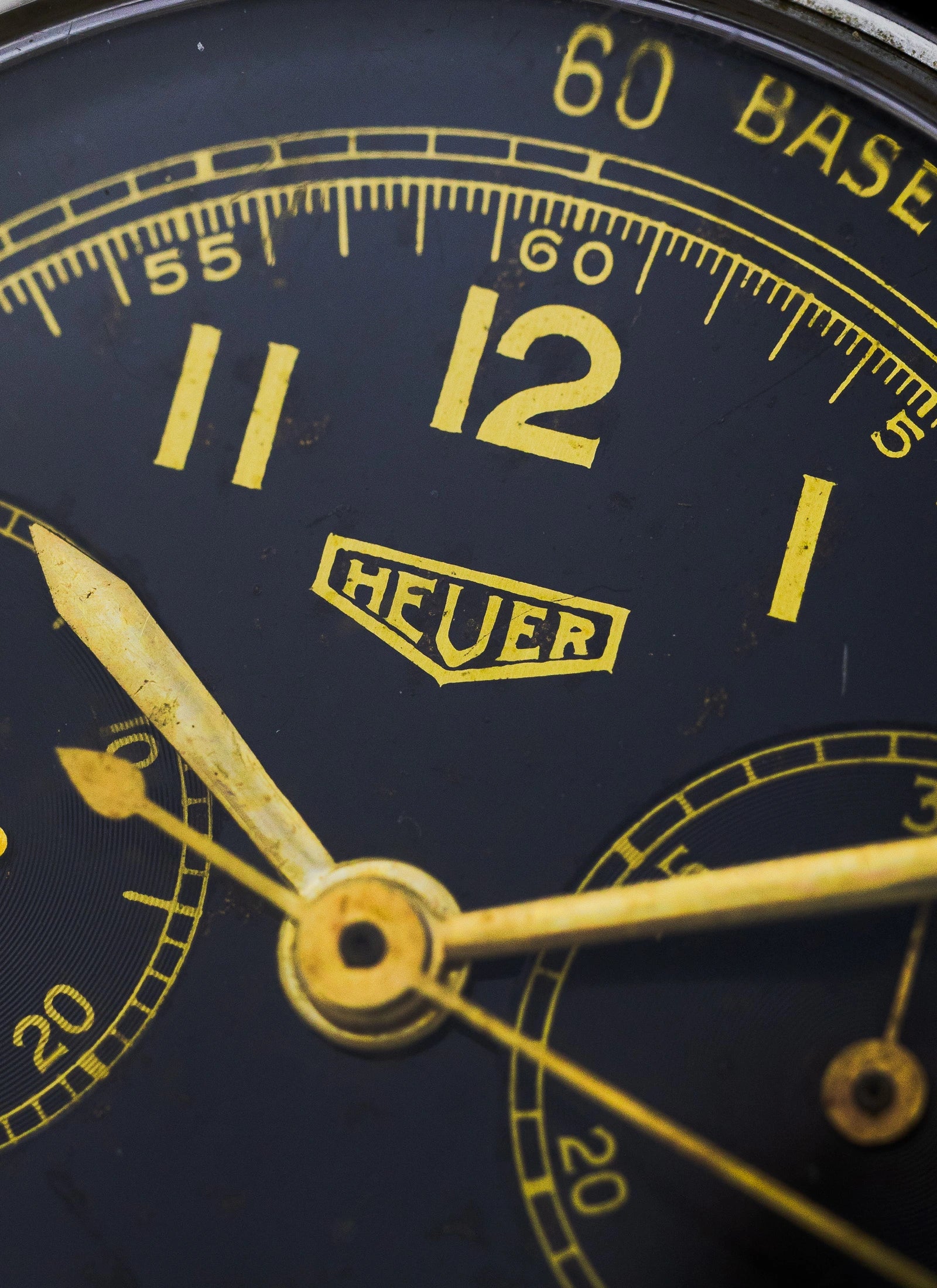 1940s Heuer Big Eyes 2402 Landeron 13