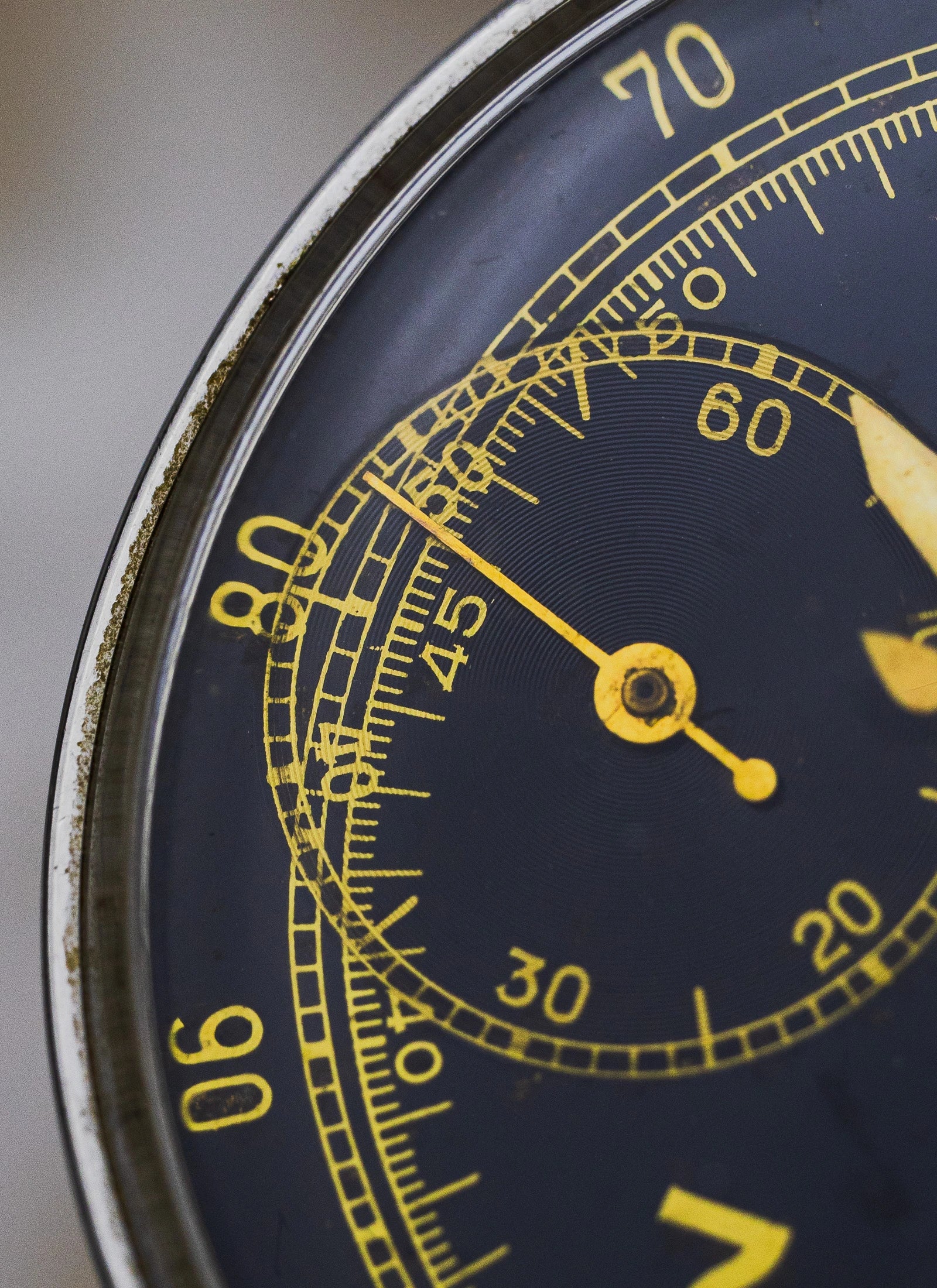 1940s Heuer Big Eyes 2402 Landeron 13