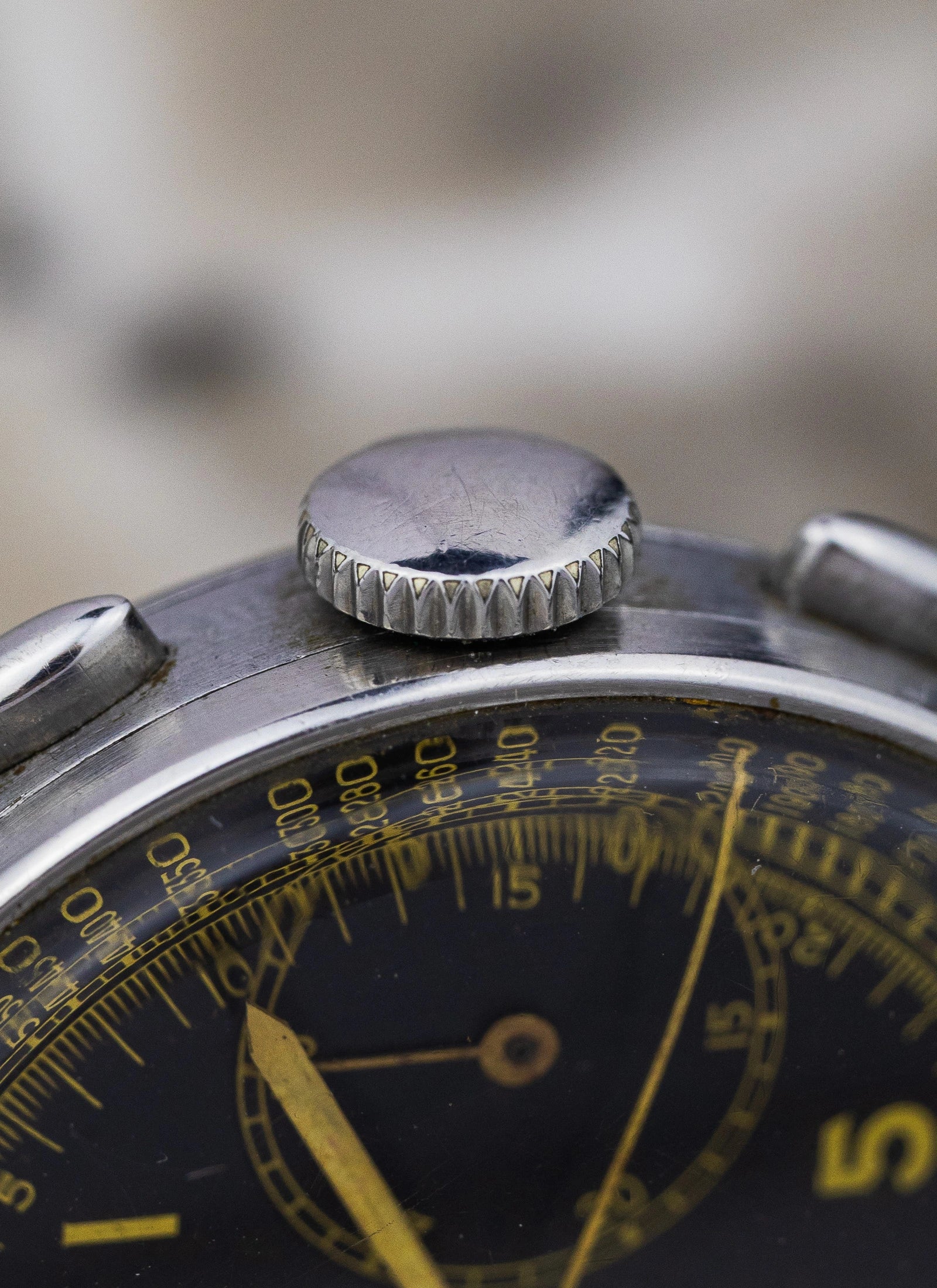 1940s Heuer Big Eyes 2402 Landeron 13