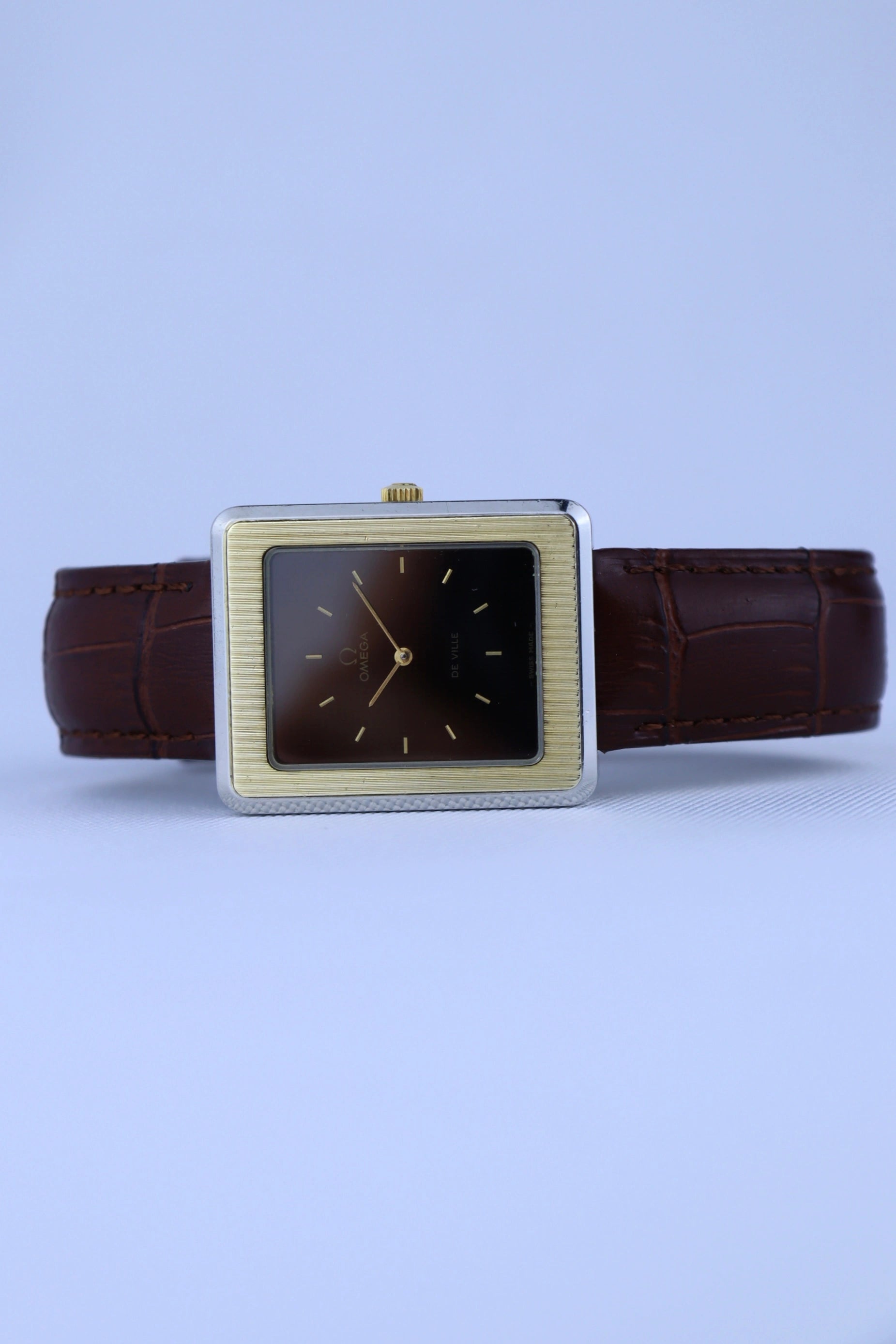 1975 Omega De Ville Tank 111.0136 cal. 625