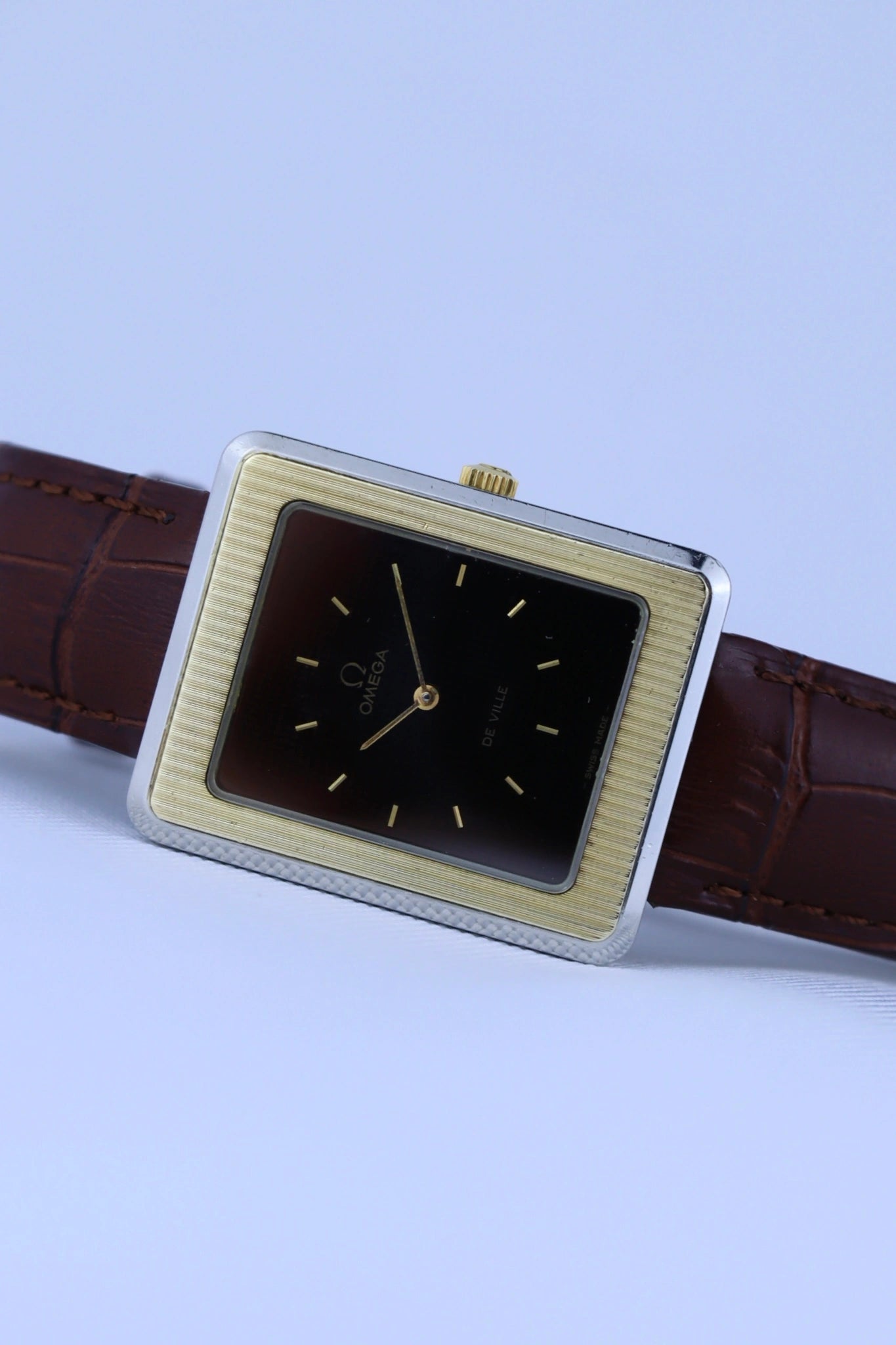 1975 Omega De Ville Tank 111.0136 cal. 625