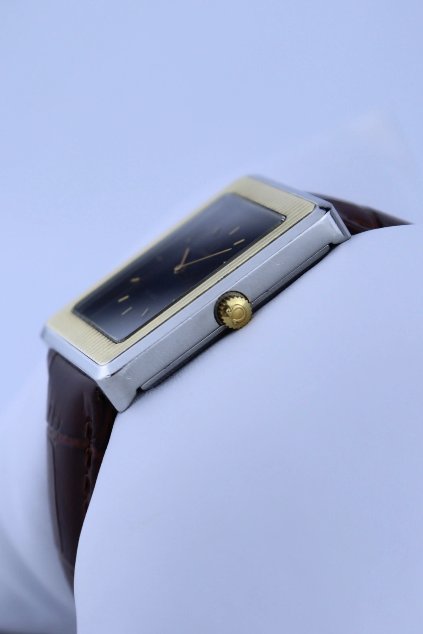 1975 Omega De Ville Tank 111.0136 cal. 625