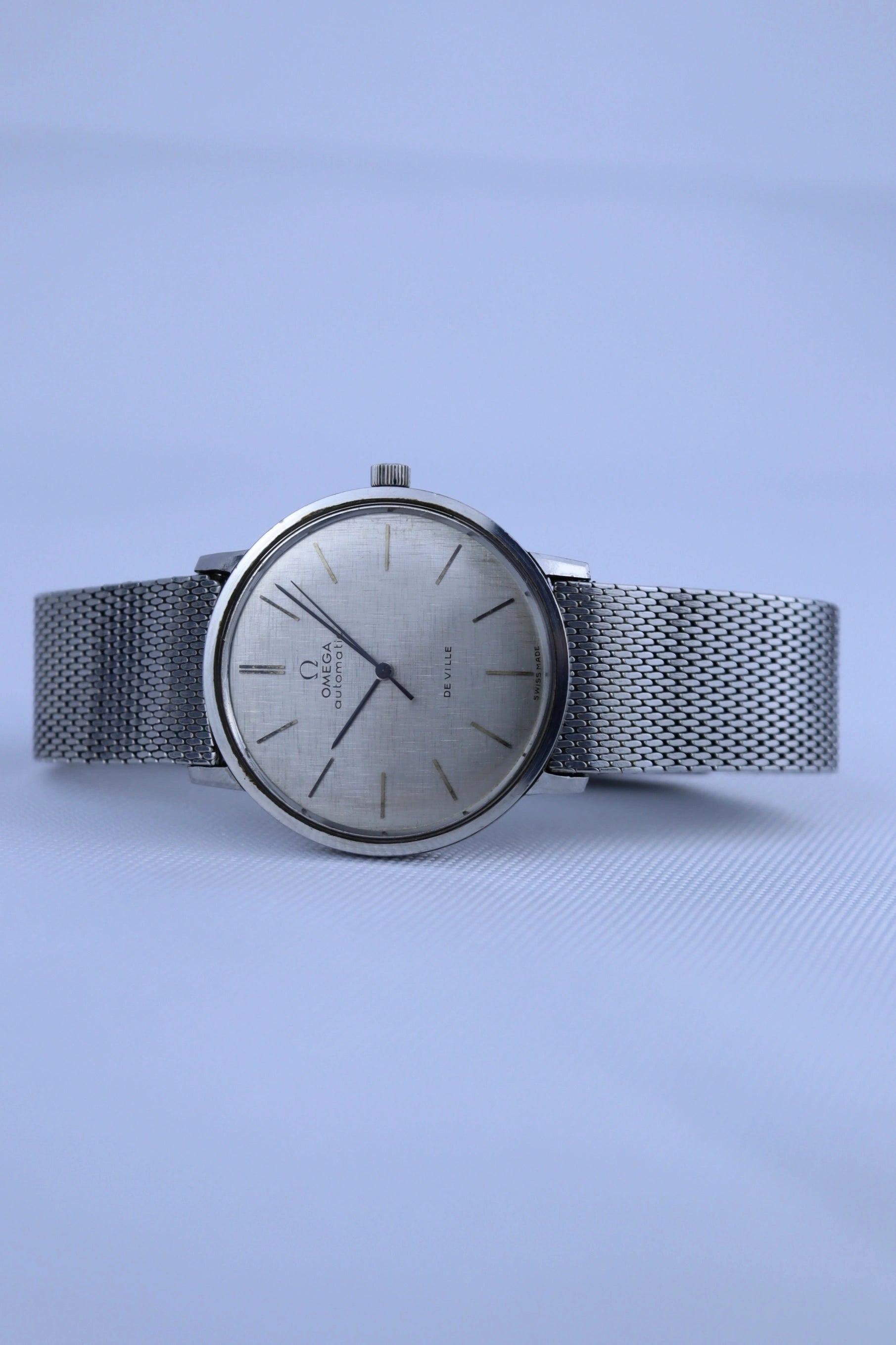 1966 Omega Seamaster Linen Dial 165.008 cal. 711
