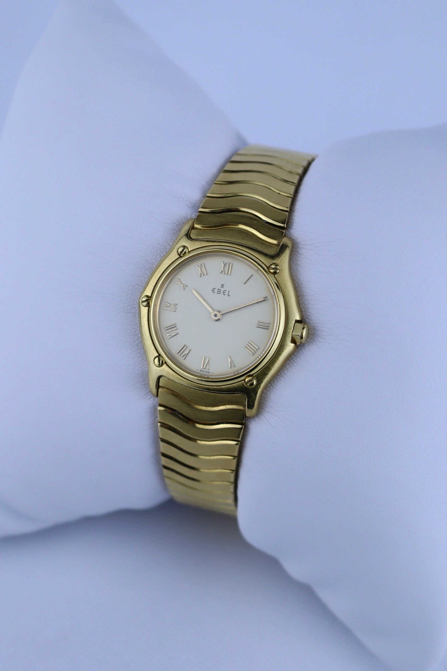 18K Lady Ebel Classic Wave