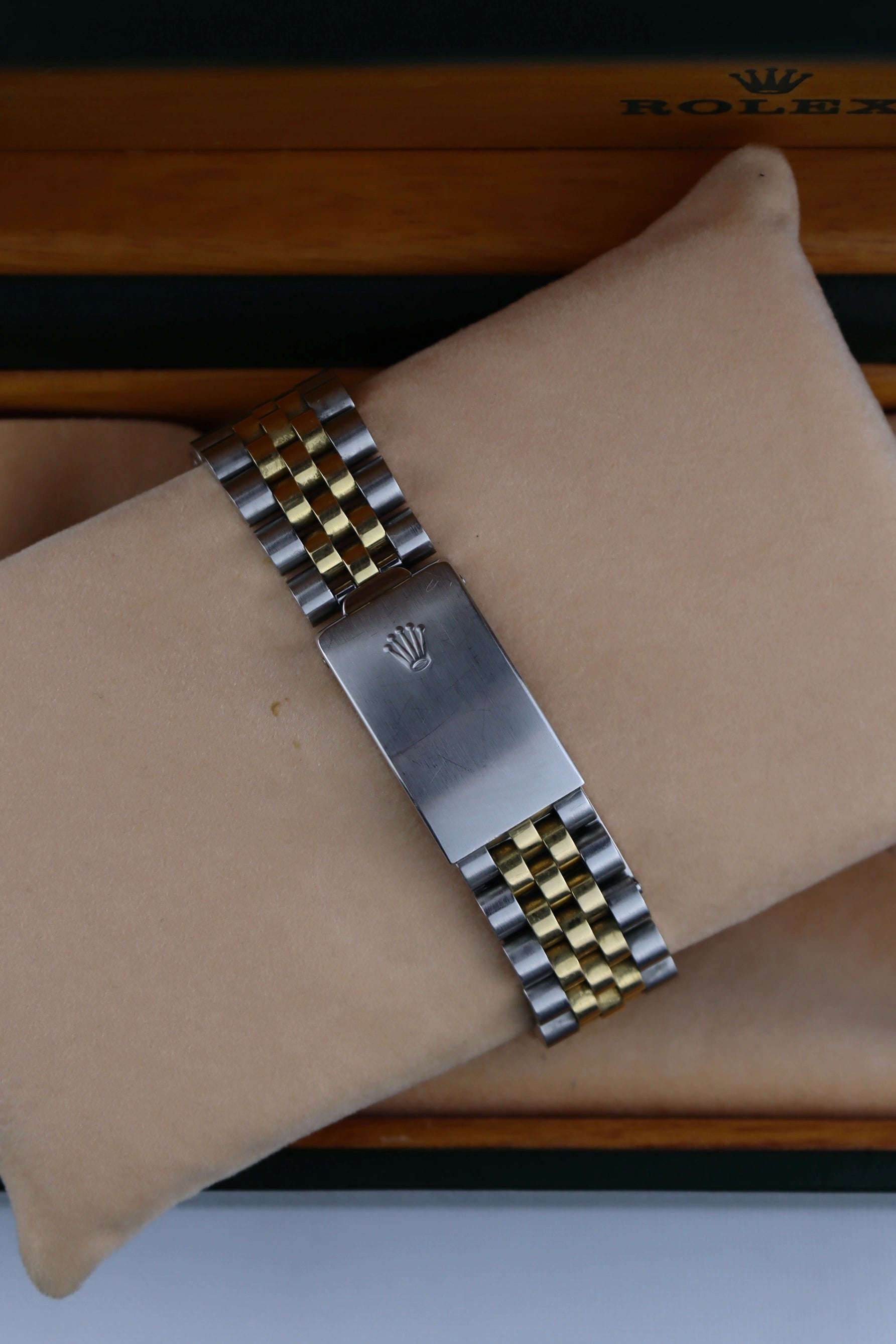 1985 Rolex Datejust 16013 Houndstooth Dial Box + Papers
