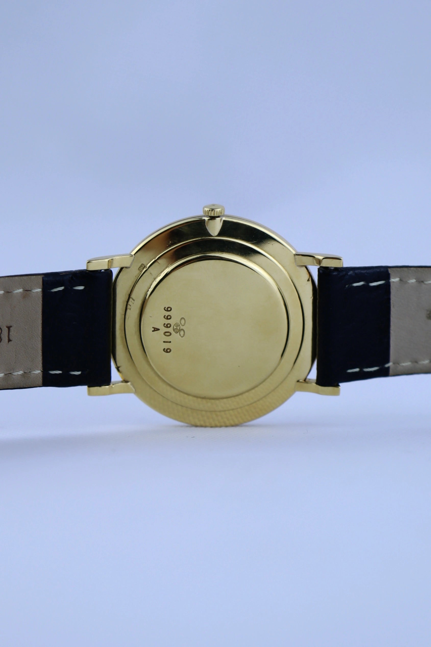 1960s Jaeger Lecoultre Ultra Slim 1947 818C