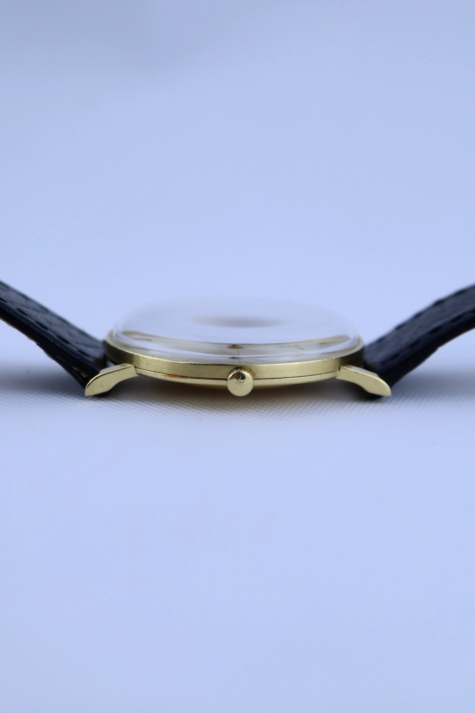 1960s Jaeger Lecoultre Ultra Slim 1947 818C