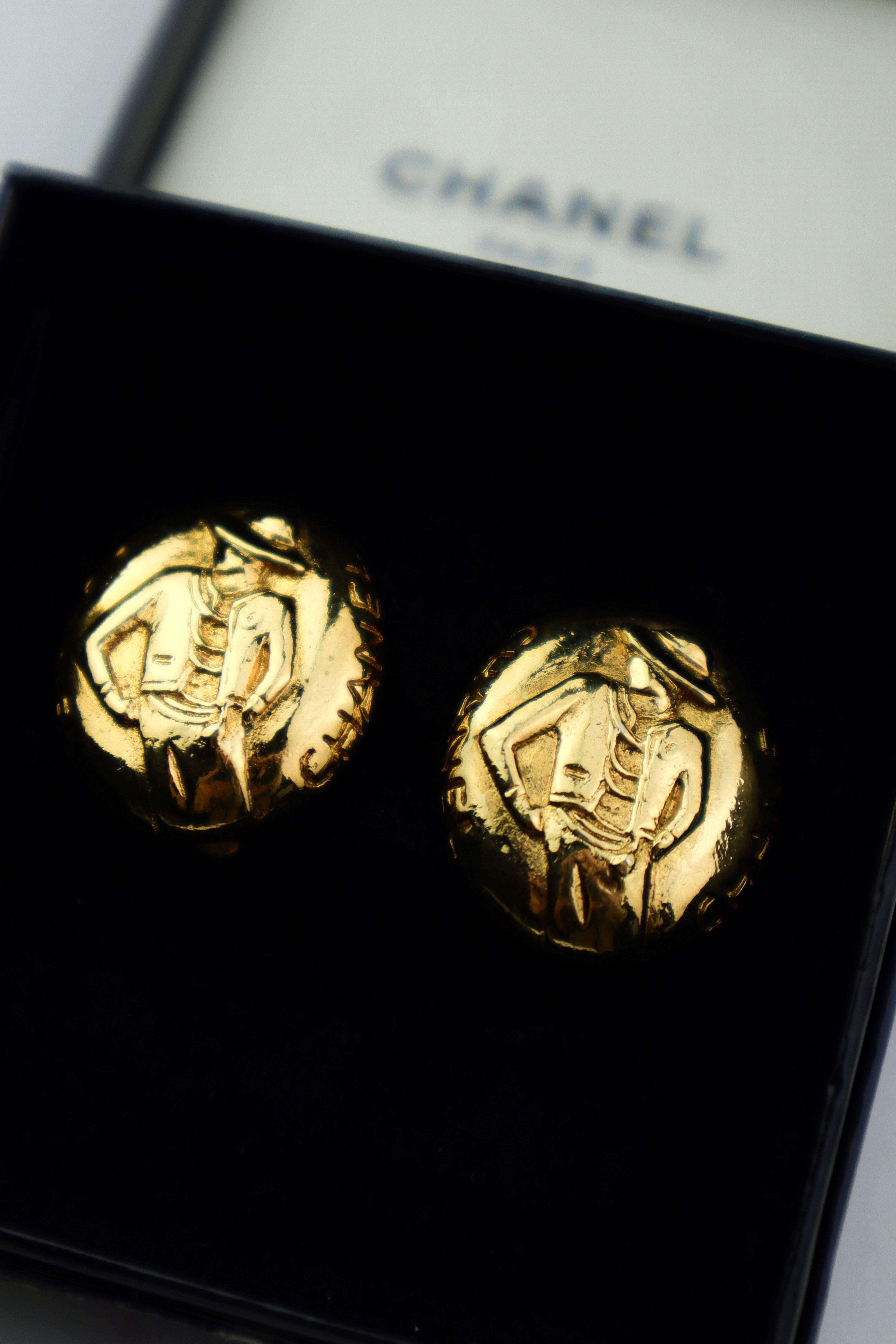 Chanel - klipsy vintage "Coco Chanel portrait"