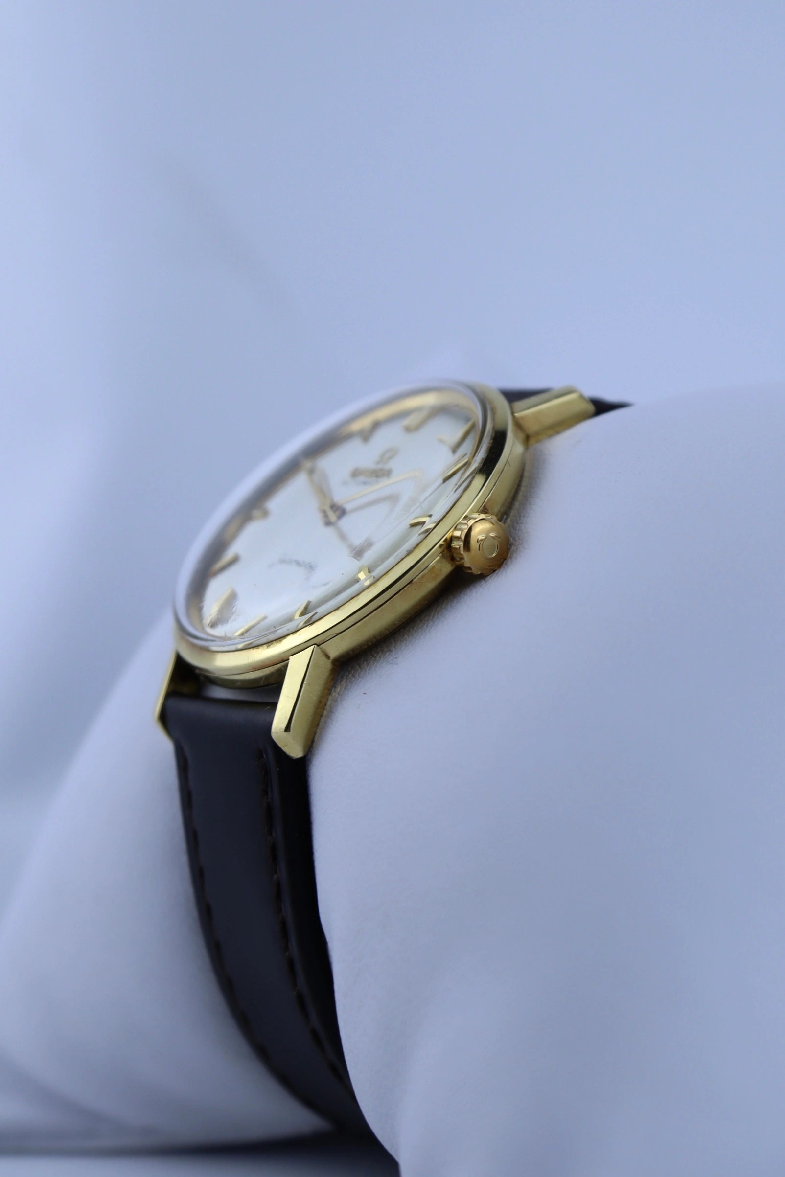 1962 18K Omega Seamaster Linen Dial 14765 cal. 552