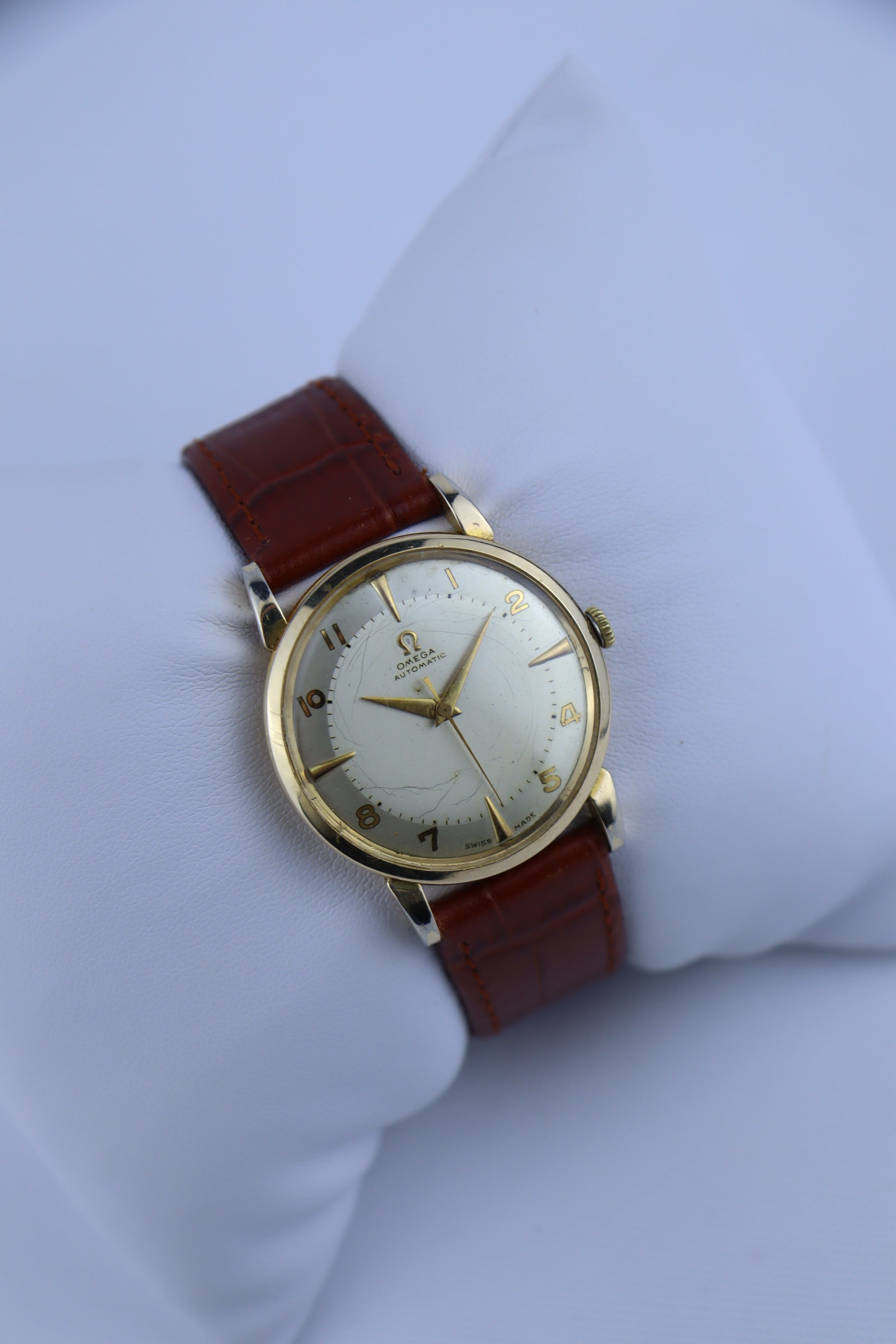 1950 Omega Automatic Bumper 2445 cal. 351