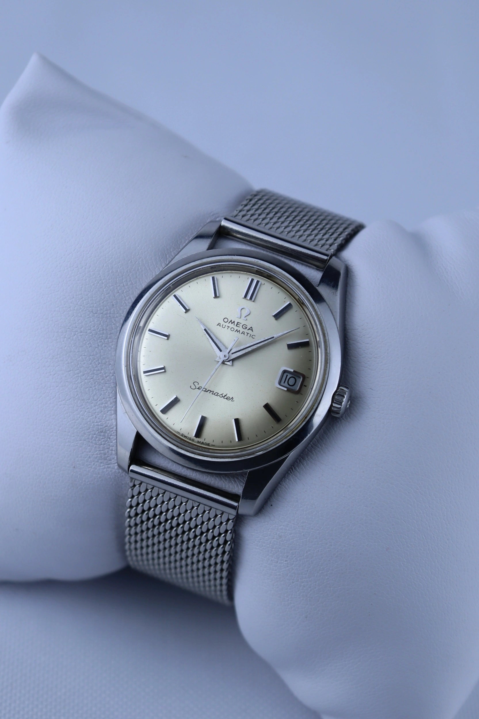 1969 Omega Seamaster 166.010 Cal. 565