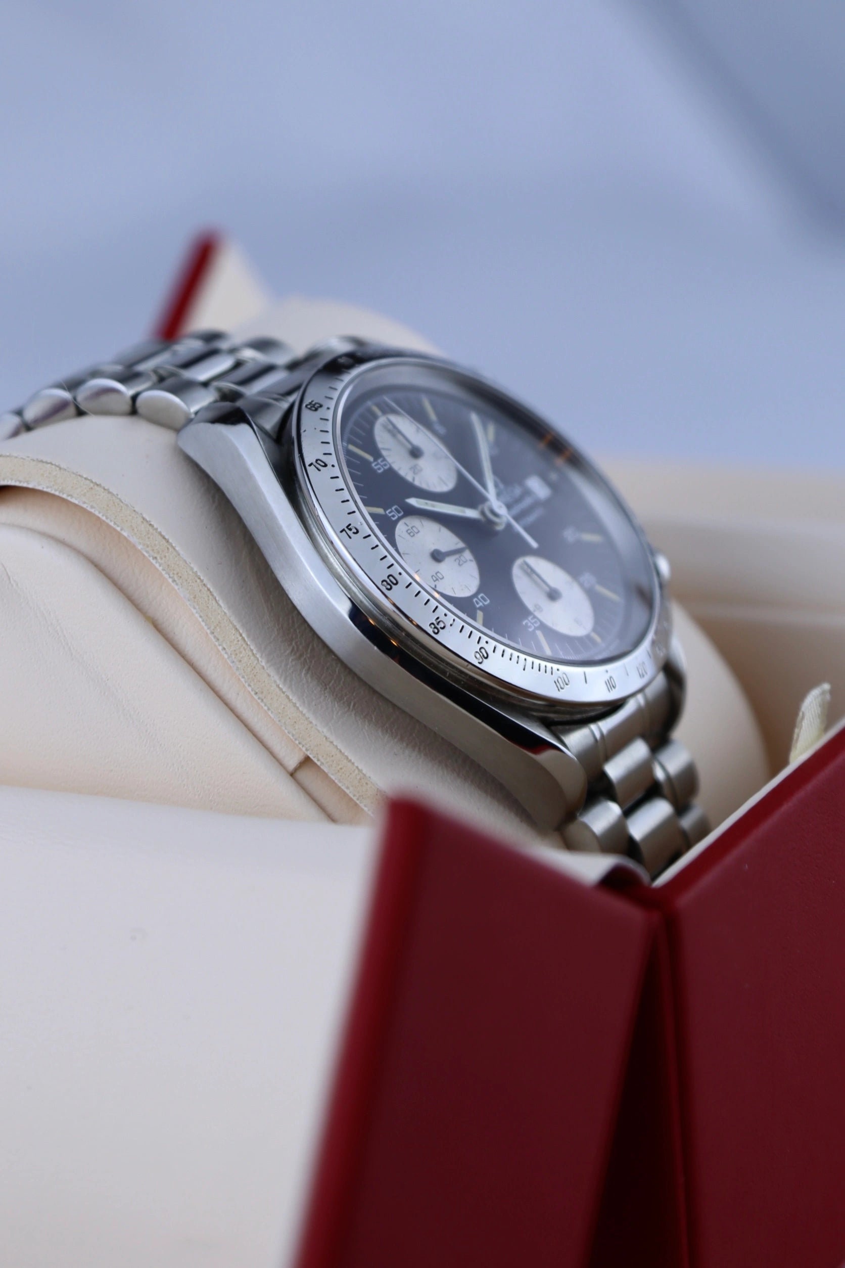 1991 Omega Speedmaster Reverse Panda 175.0043 cal. 1152