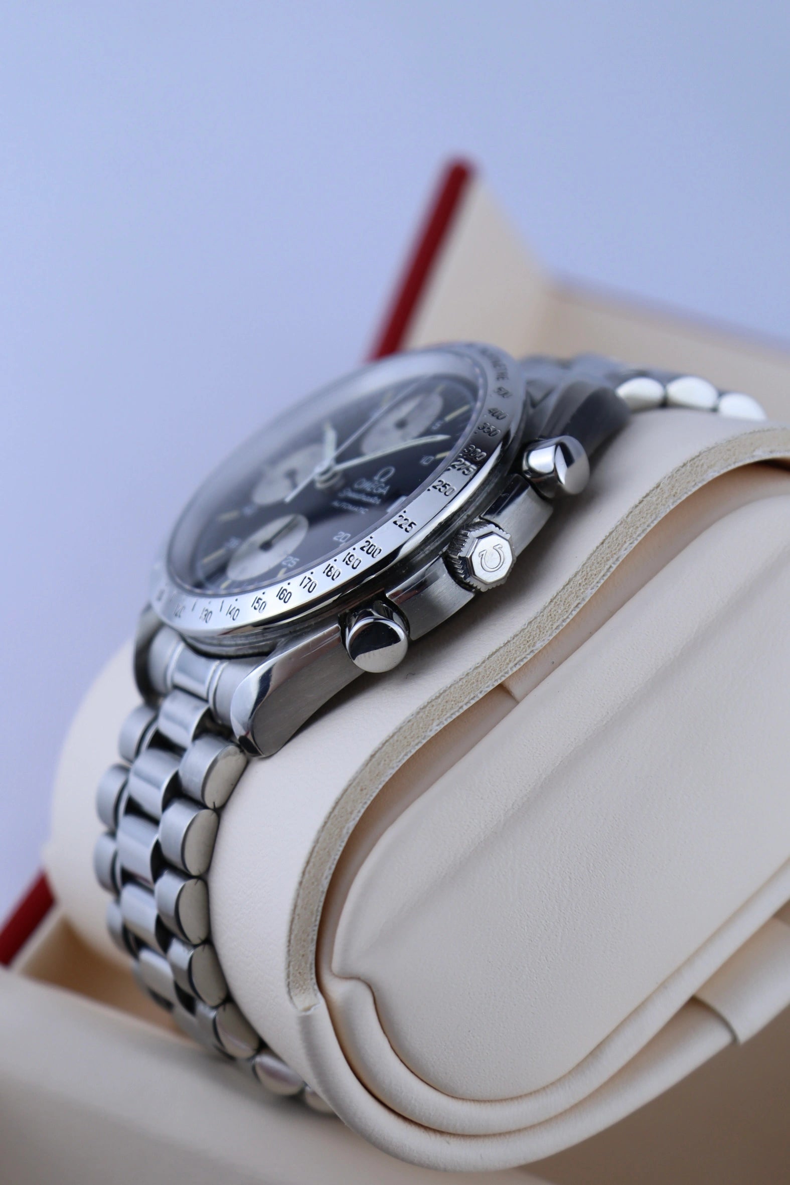 1991 Omega Speedmaster Reverse Panda 175.0043 cal. 1152
