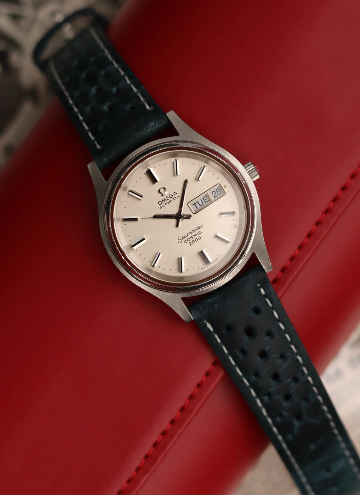 Omega Seamaster Cosmic 2000 Day-Date 166.0129