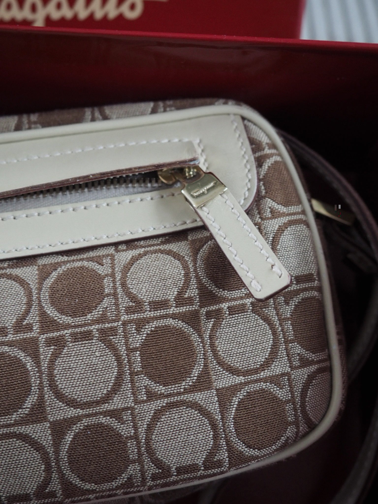 Salvatore Ferragamo - torebka monogram shoulder bag