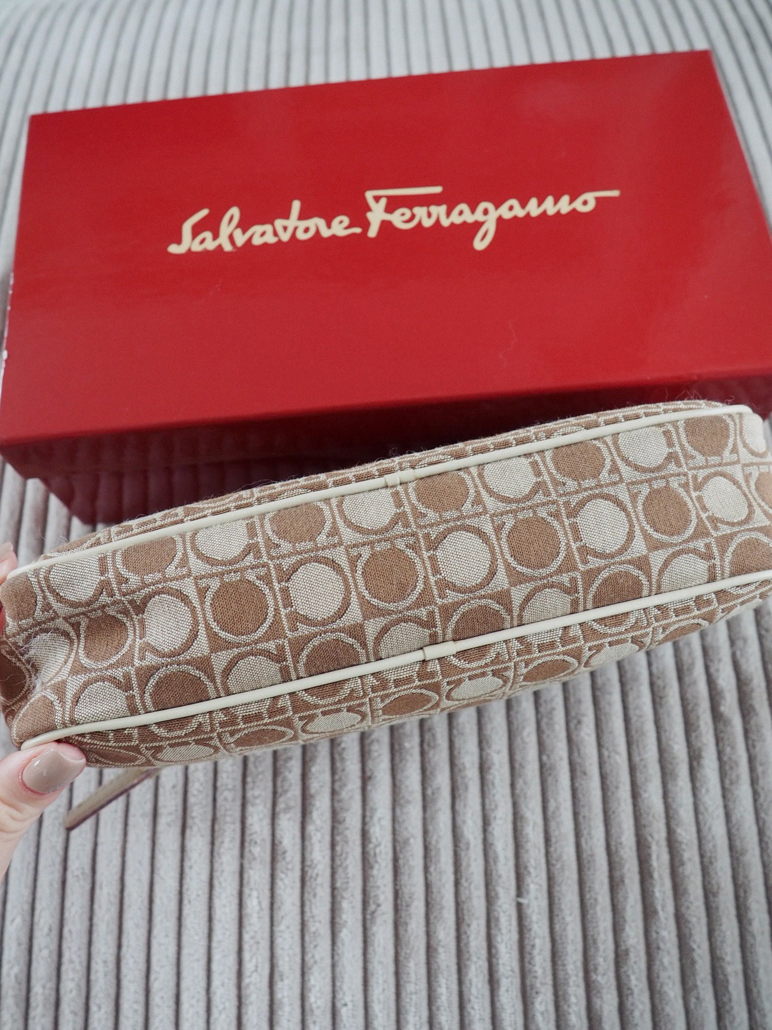 Salvatore Ferragamo - torebka monogram shoulder bag