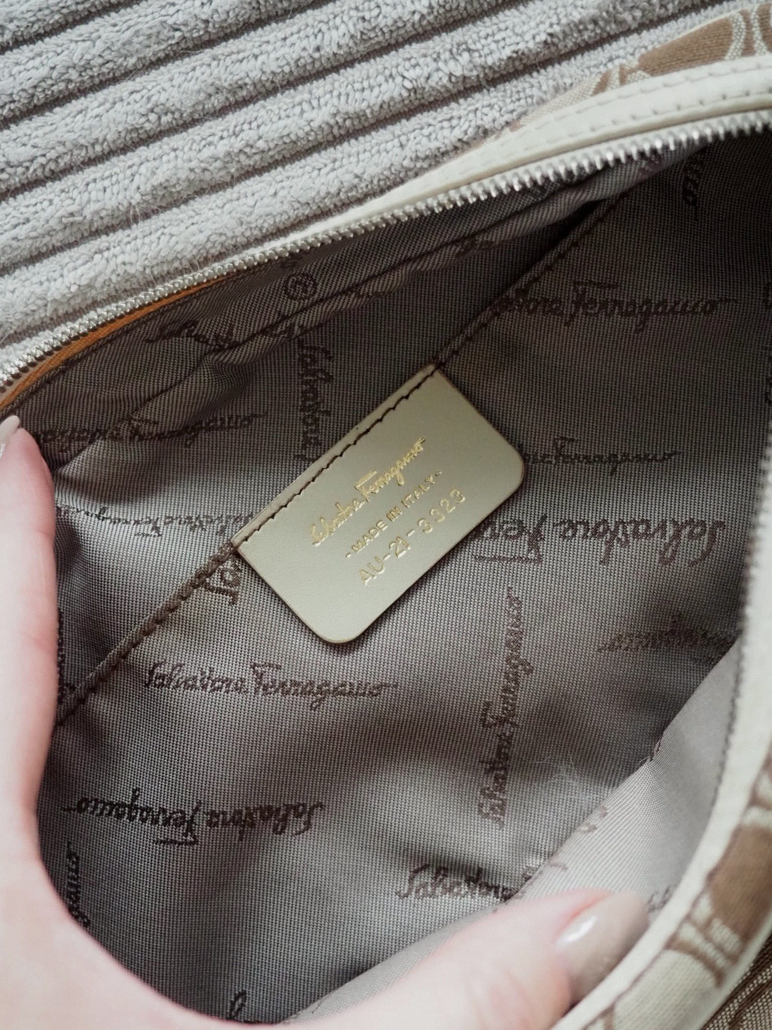 Salvatore Ferragamo - torebka monogram shoulder bag