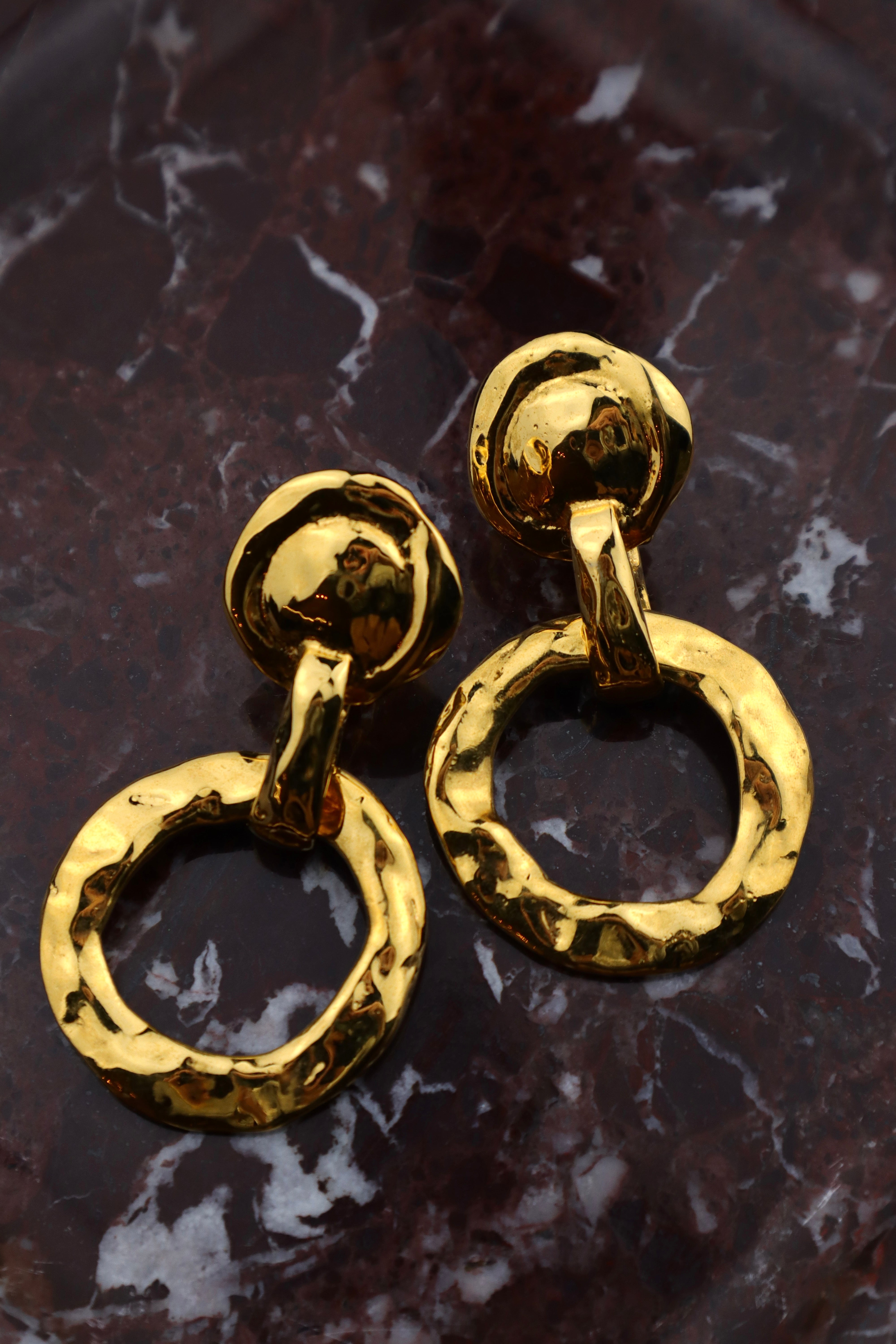 Yves Saint Laurent - pozłacane klipsy obręcze