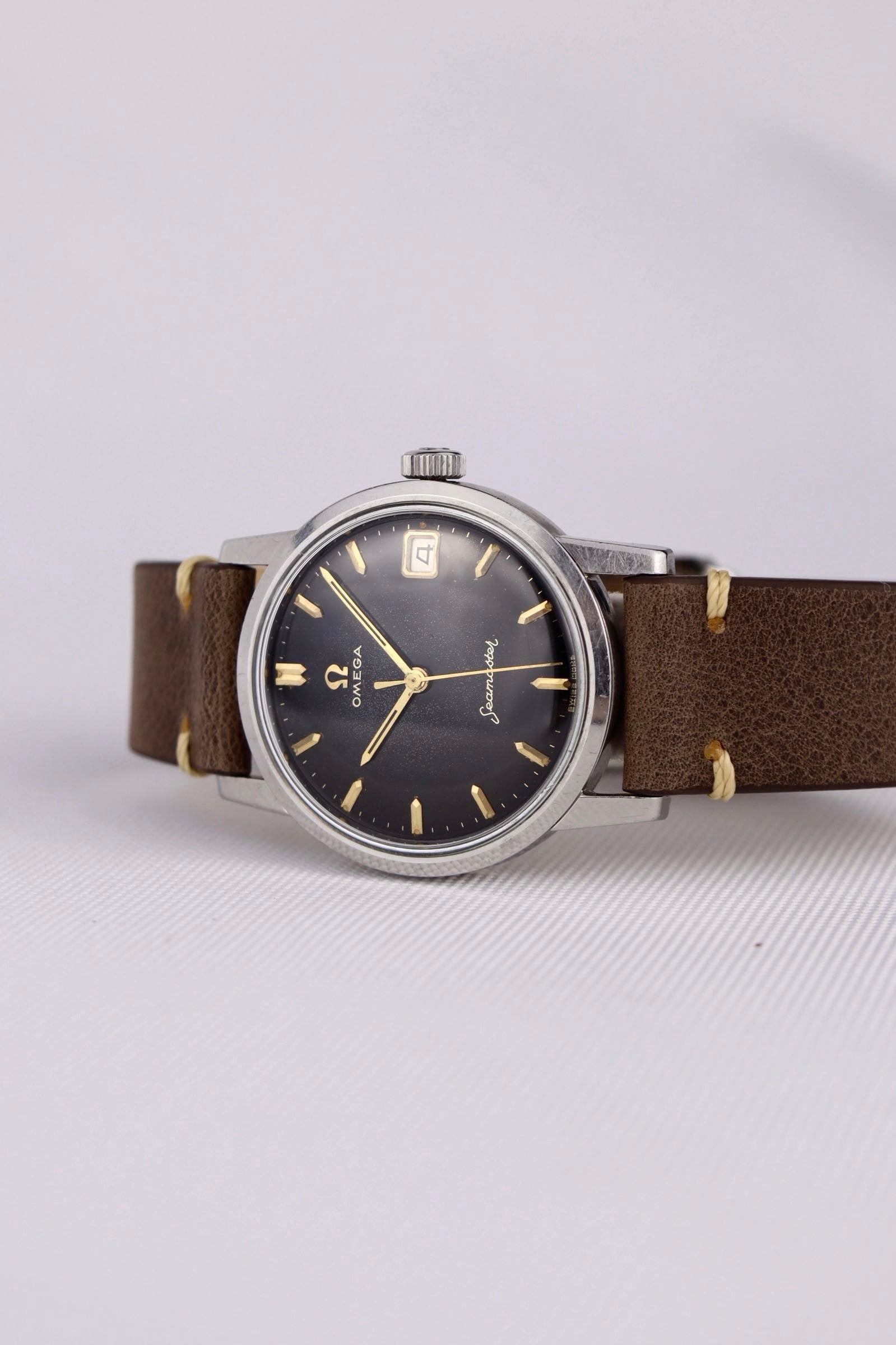 1962 Omega Seamaster Black Gilt Dial 14384 cal. 610