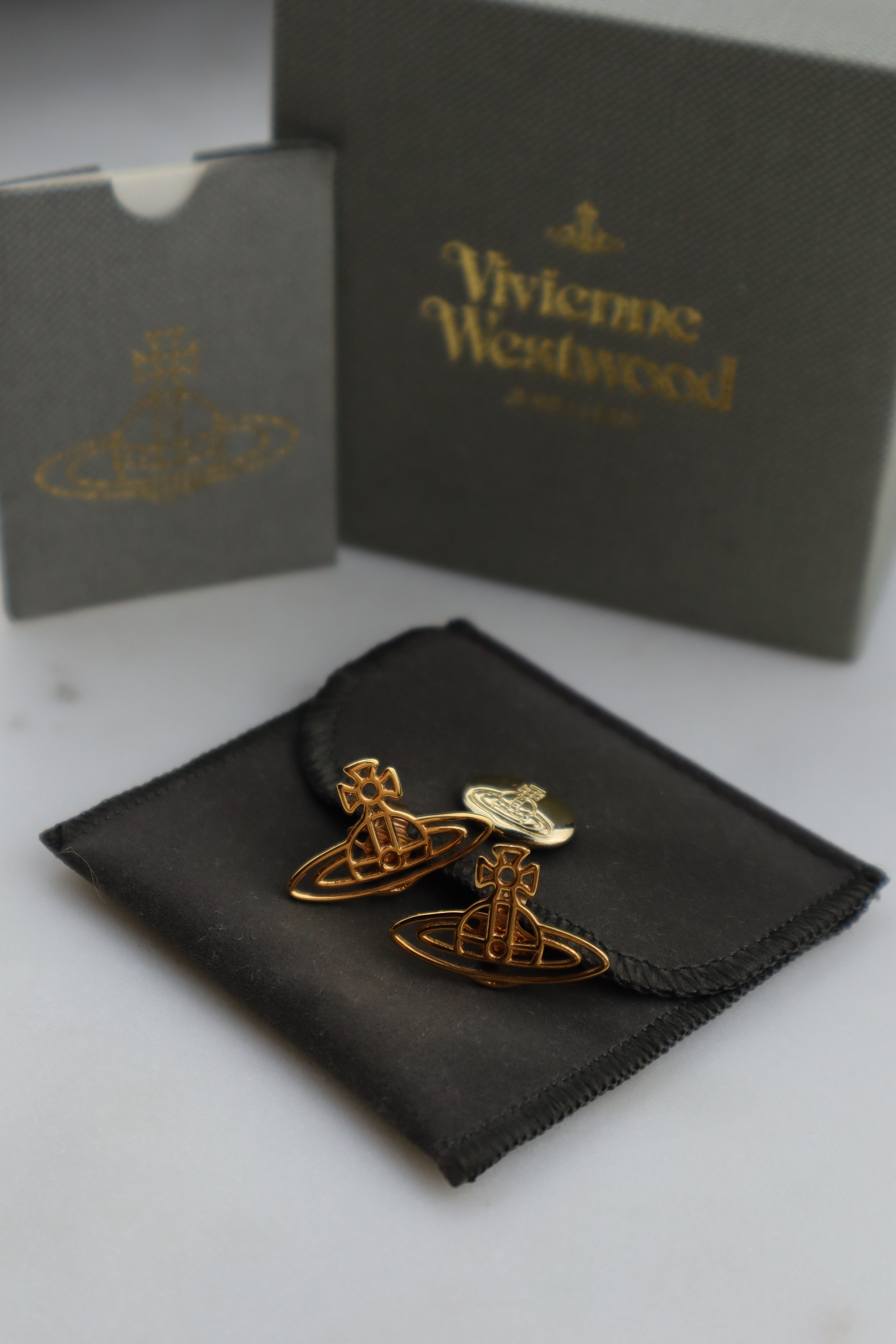 Vivienne Westwood - kolczyki Orb