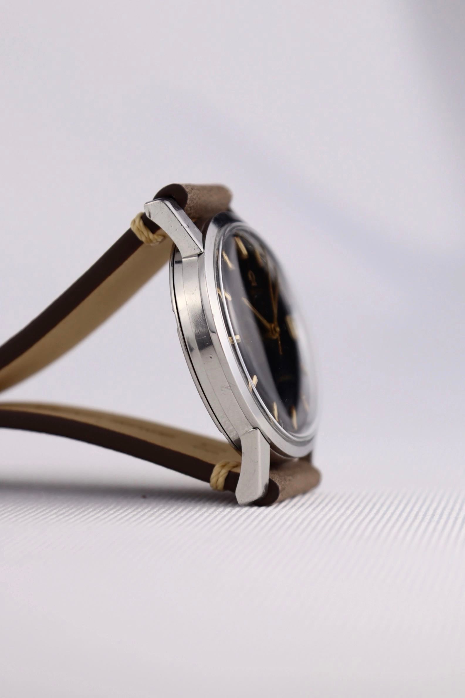 1962 Omega Seamaster Black Gilt Dial 14384 cal. 610