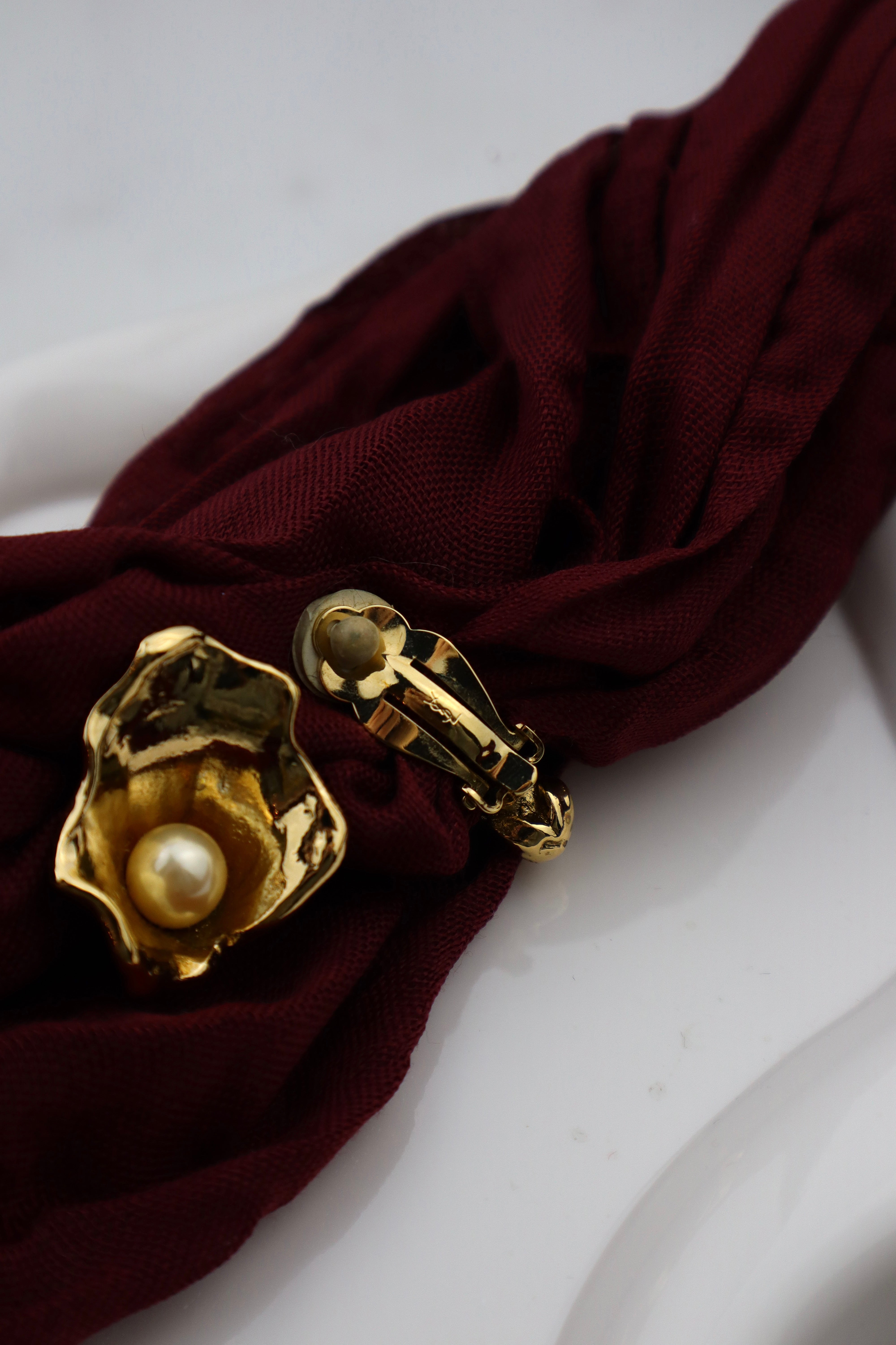 Yves Saint Laurent - 24k pozłacane klipsy