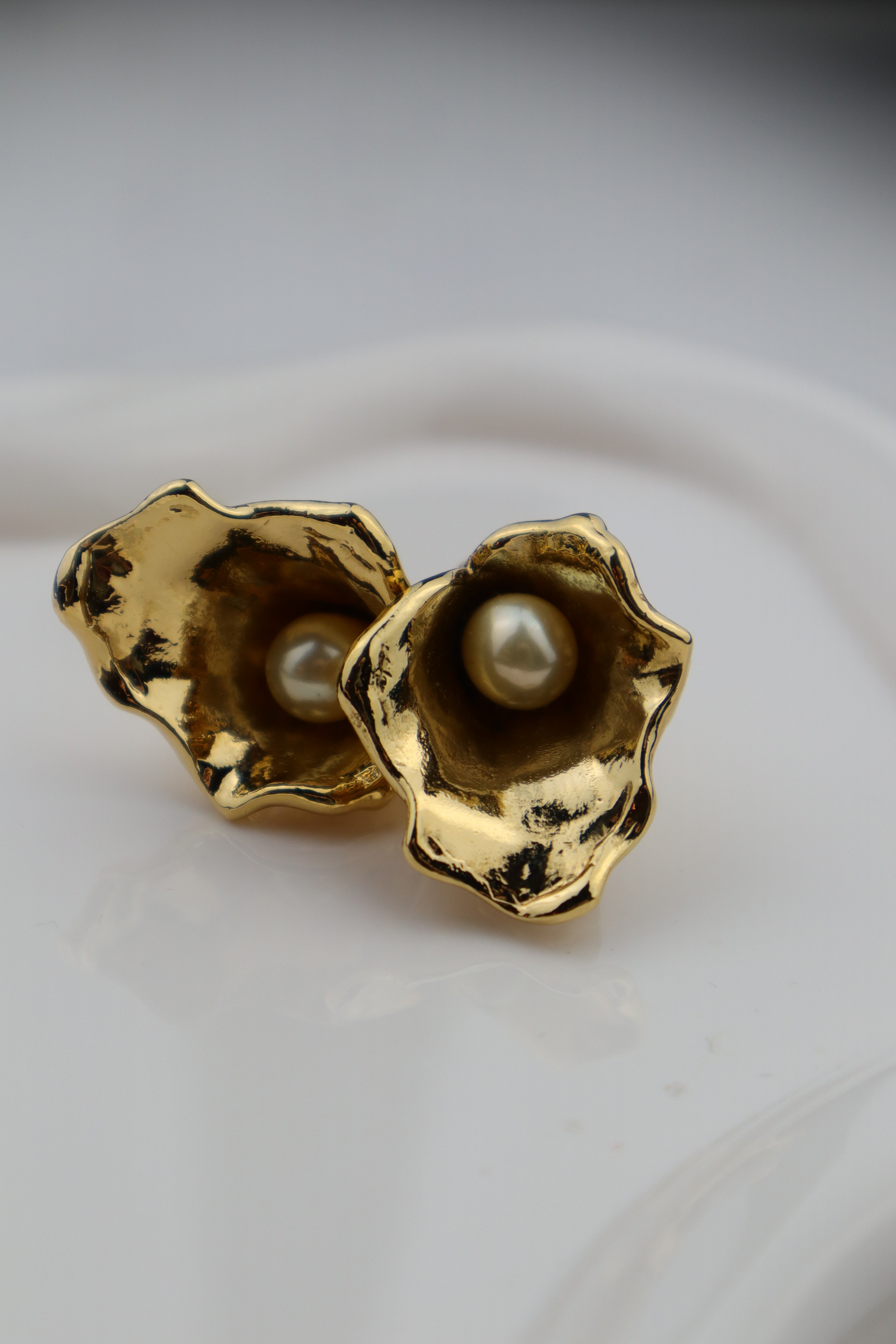 Yves Saint Laurent - 24k pozłacane klipsy