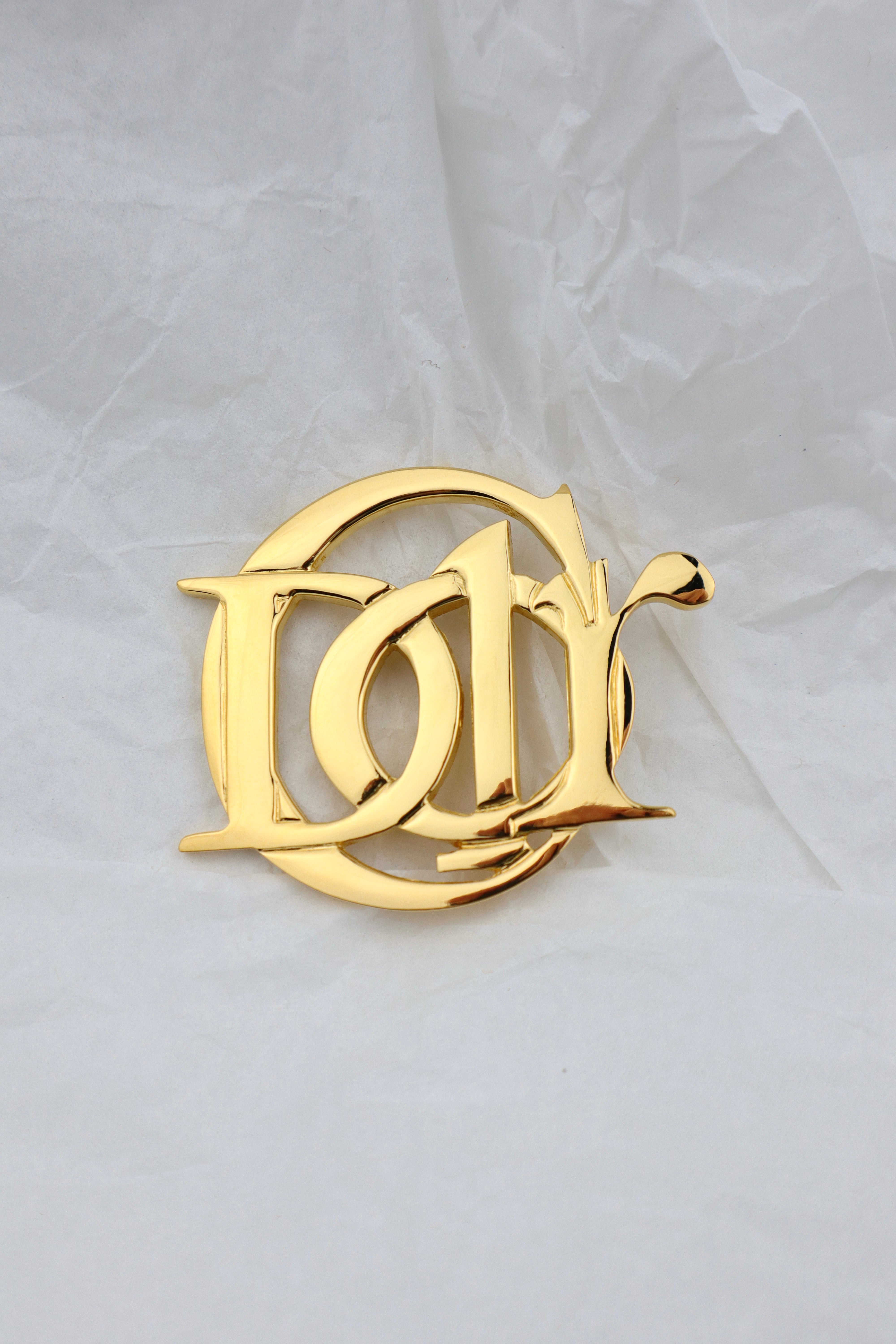 Christian Dior - broszka z monogramem