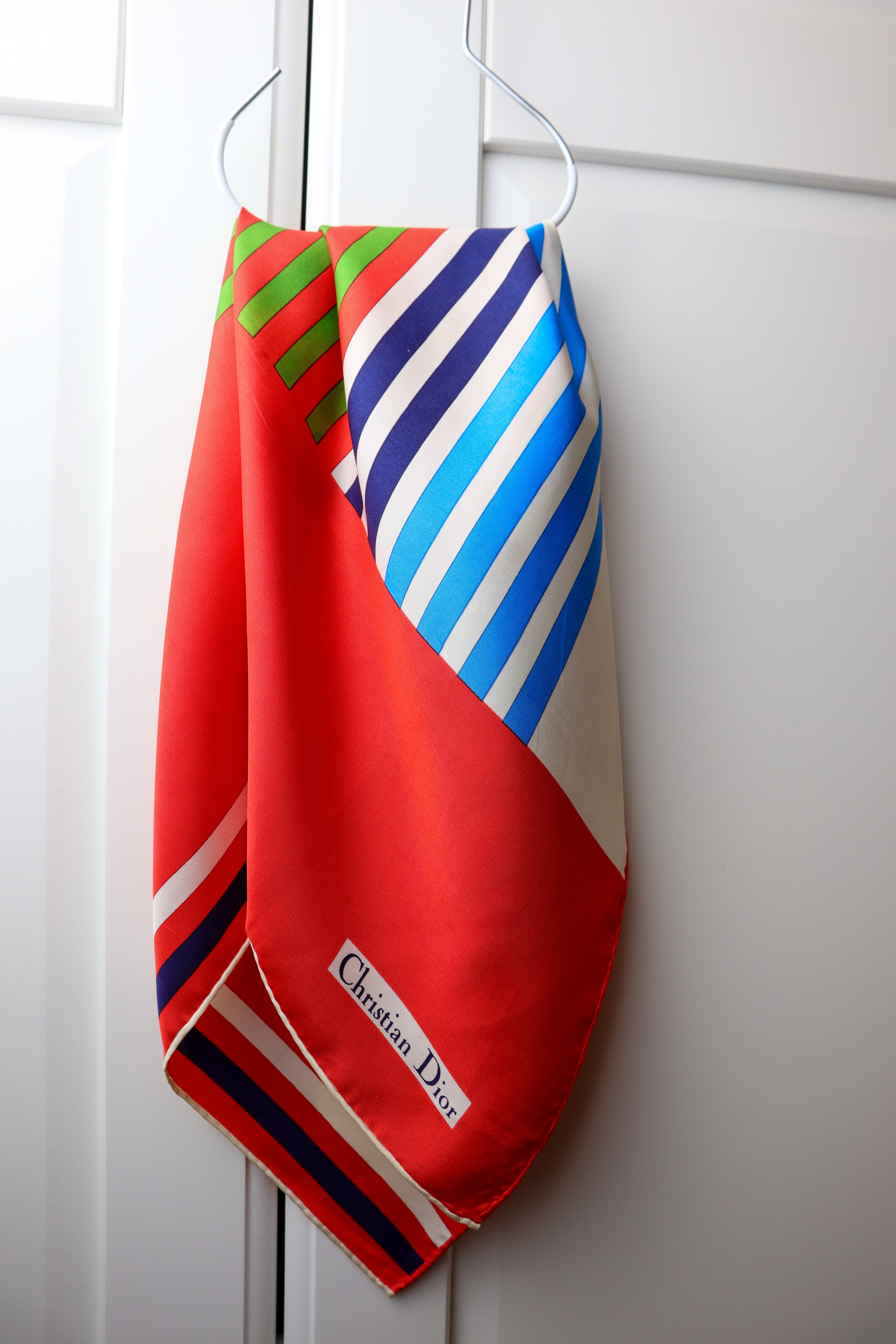 Christian Dior - jedwabna apaszka "Marine Lines"