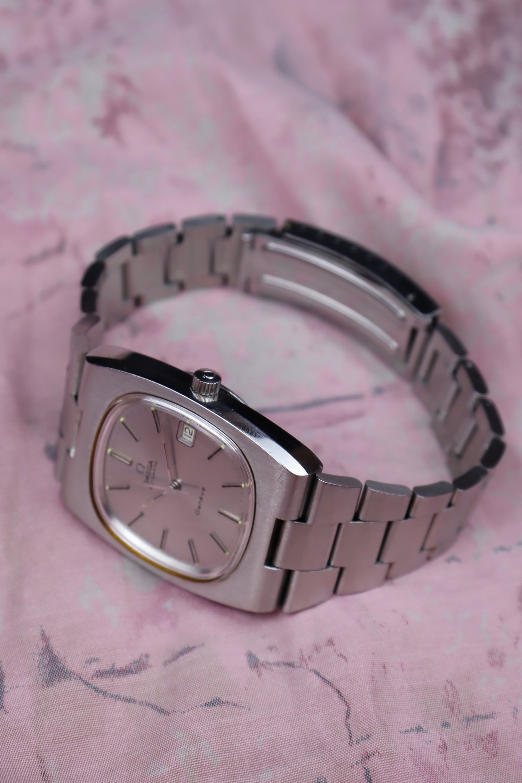 1977 Omega Geneve Tv-Dial 166.0191 cal. 1012