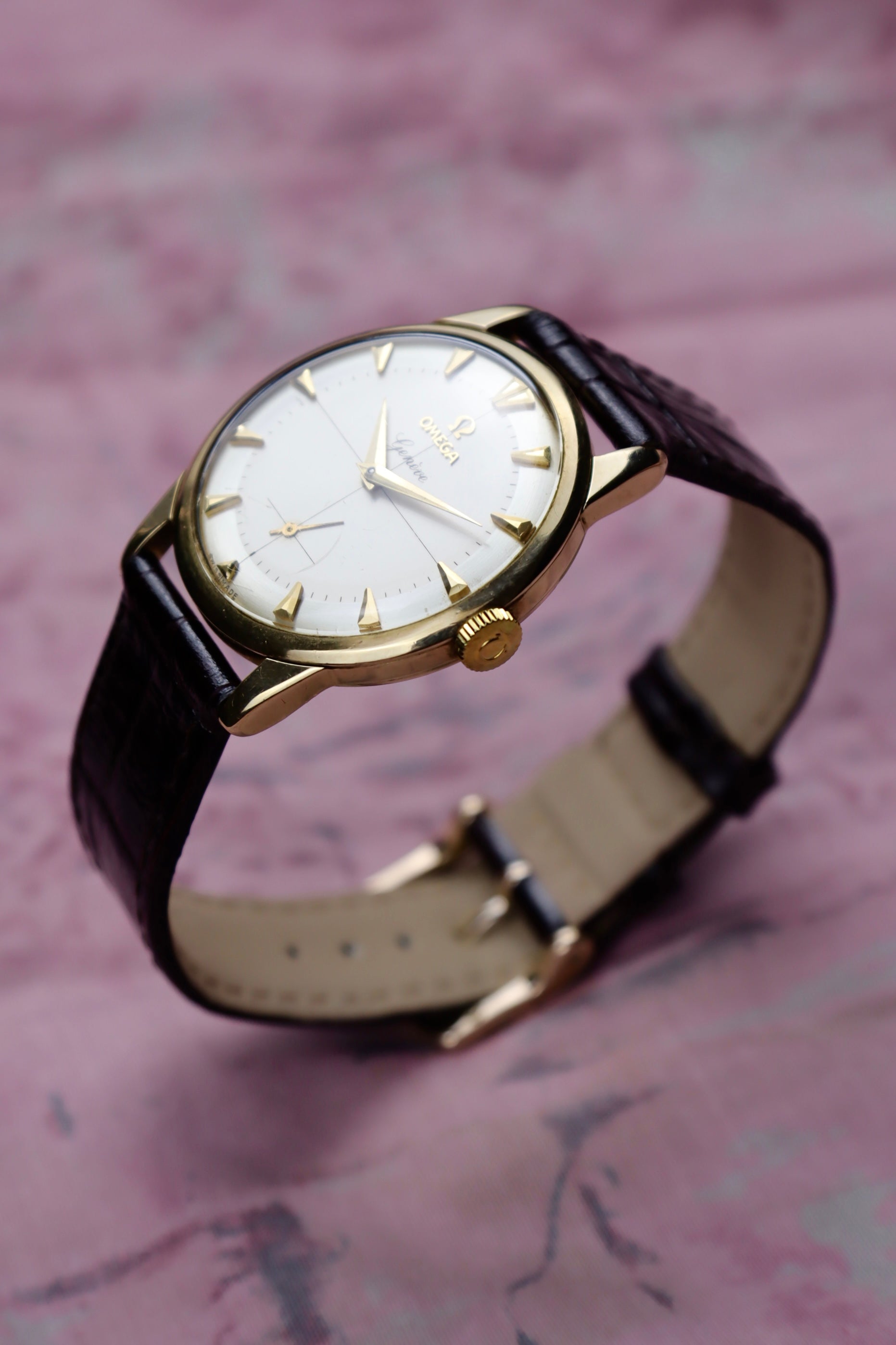 1960 9K Omega Geneve 2905 cal. 268