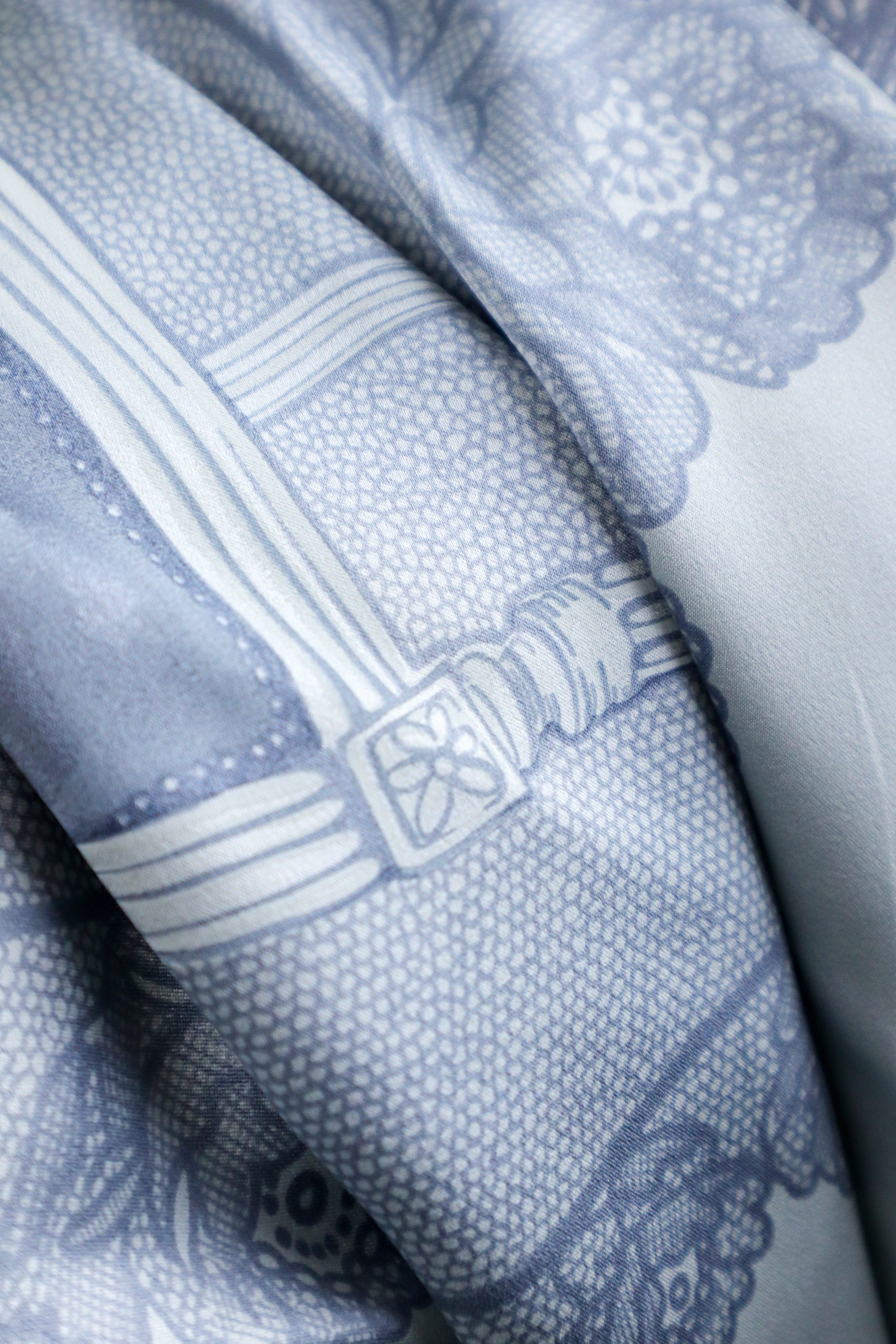 Christian Dior - unikatowy jedwabny szal „Toile de Jouy Chair”