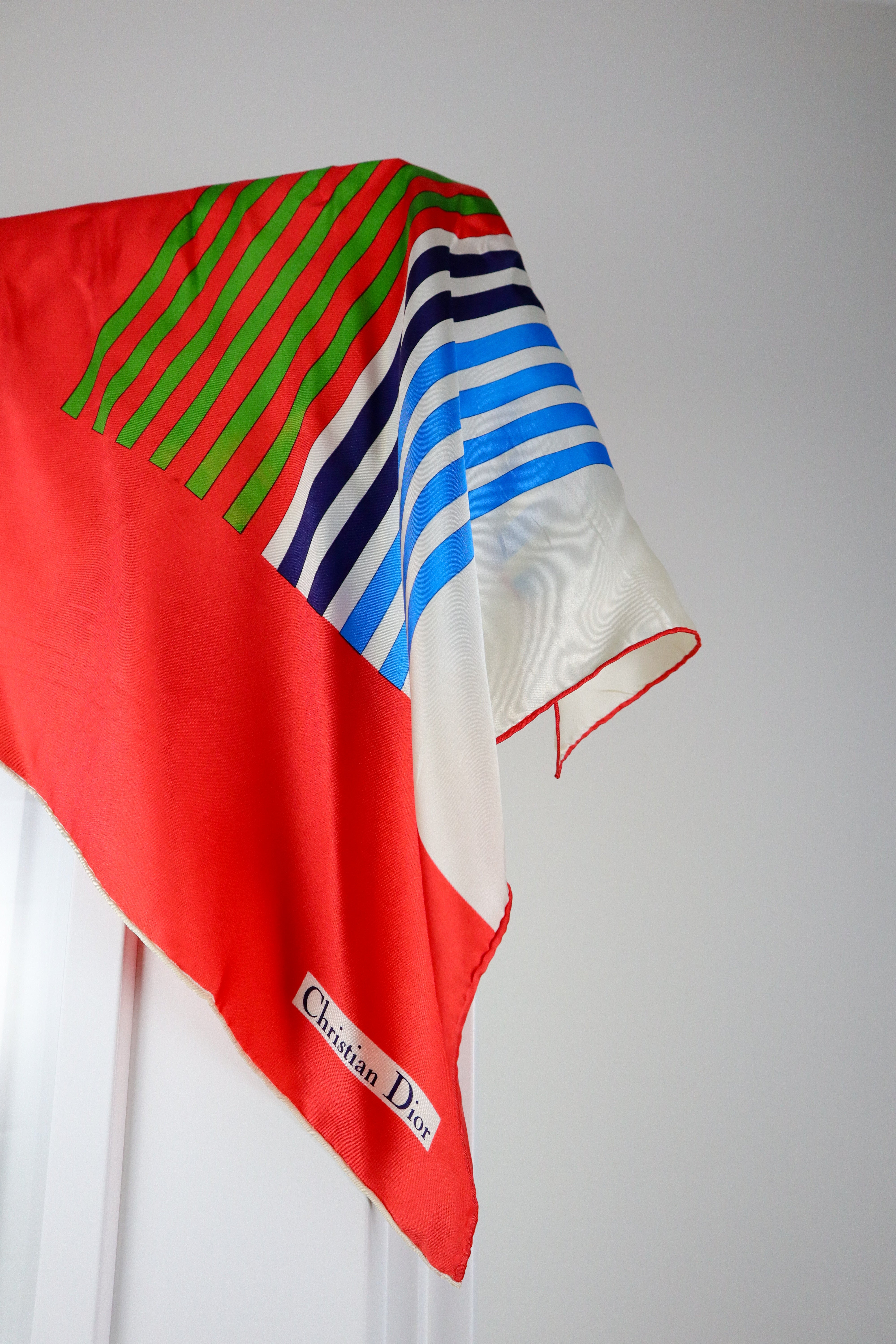 Christian Dior - jedwabna apaszka "Marine Lines"